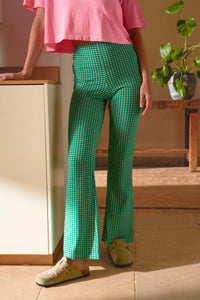 Kamila fait du 36 et porte une taille S*