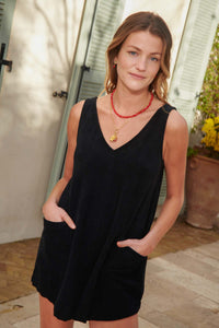 Violette fait du 34 et porte une taille XS*