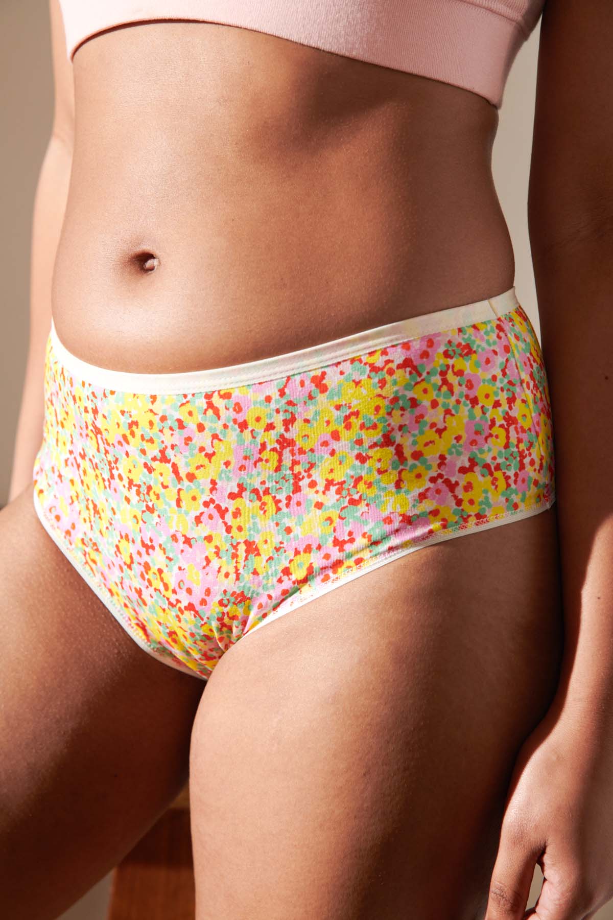 Marie-Charles is a size 38 and wears a size M