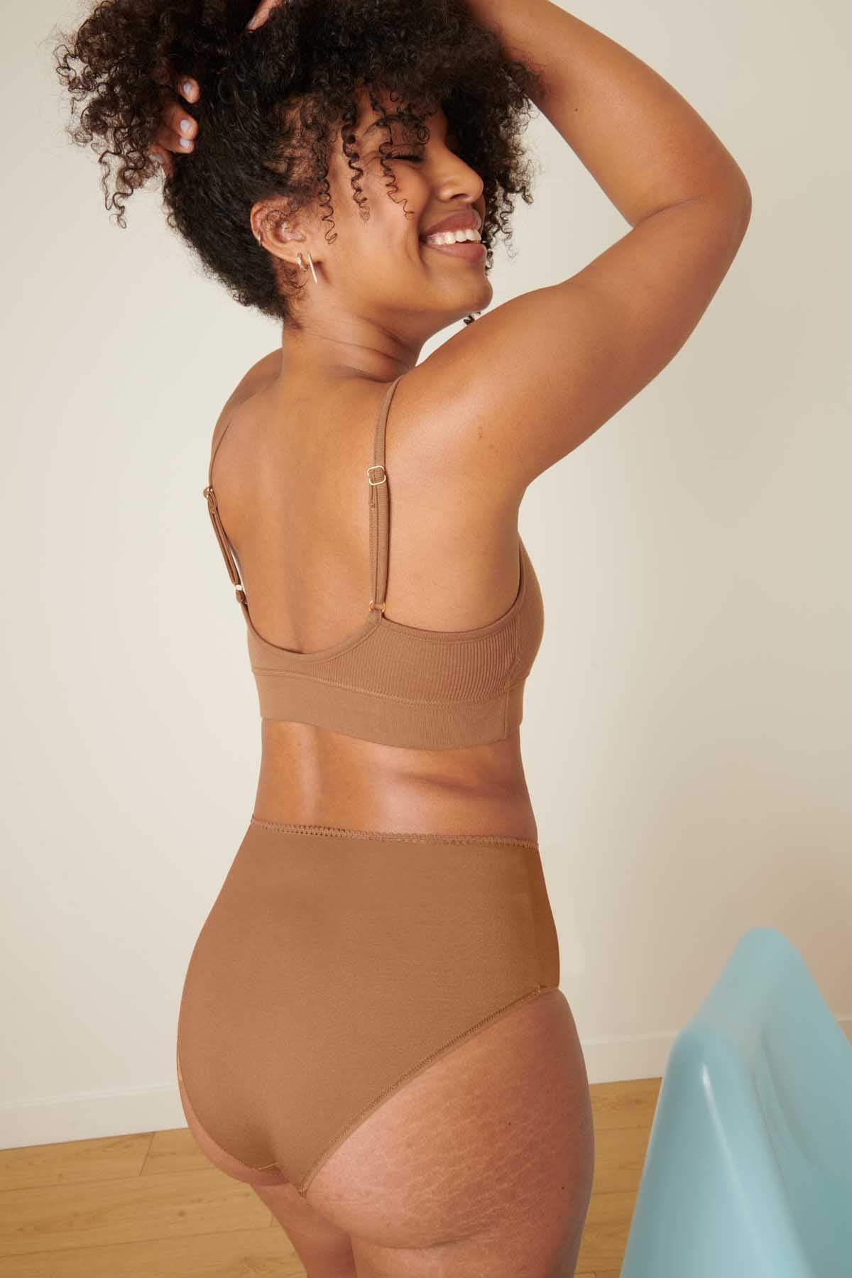 Marie-Charles fait du 38 et porte une taille M