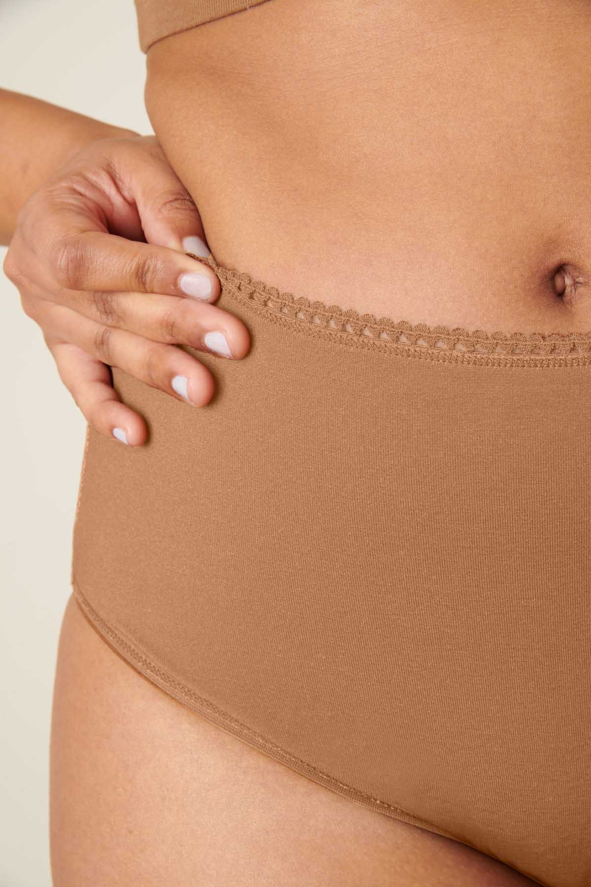 Marie-Charles fait du 38 et porte une taille M