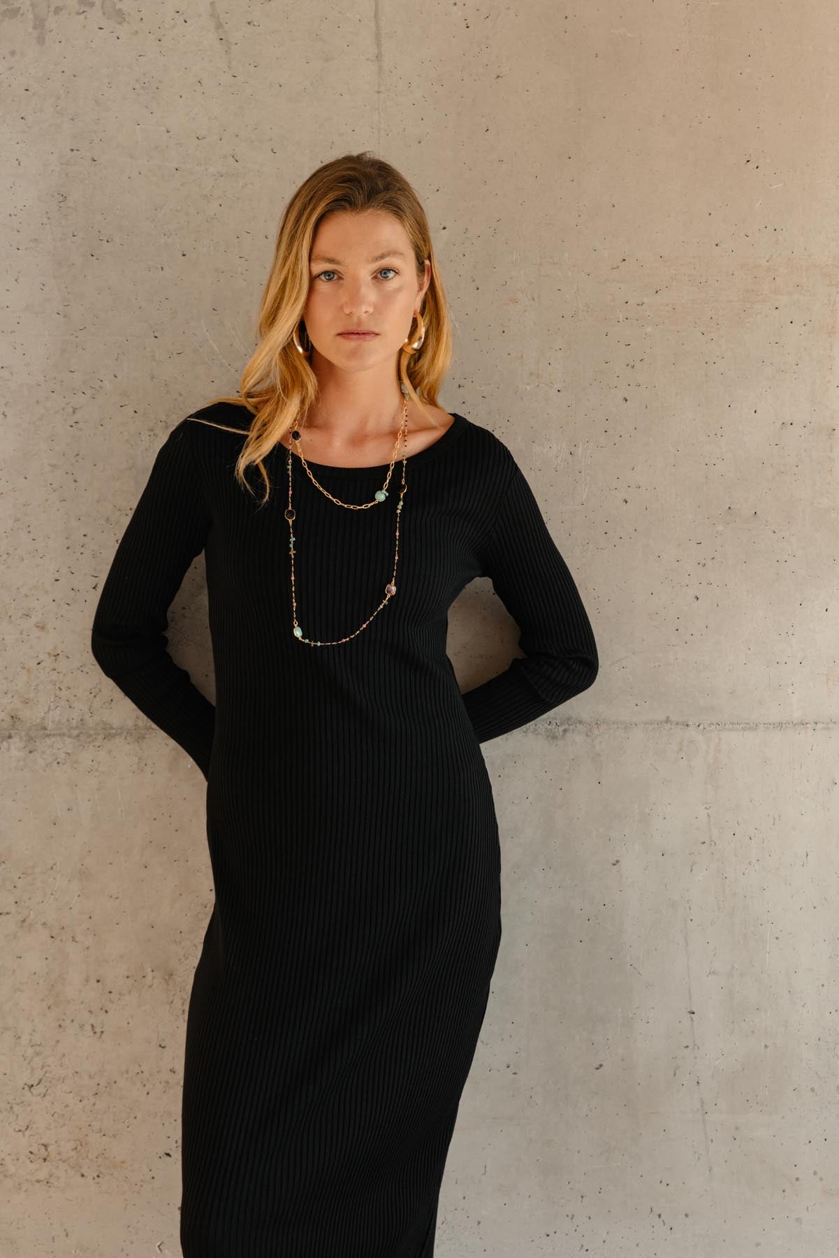 Violette fait du 34 et porte une taille XS