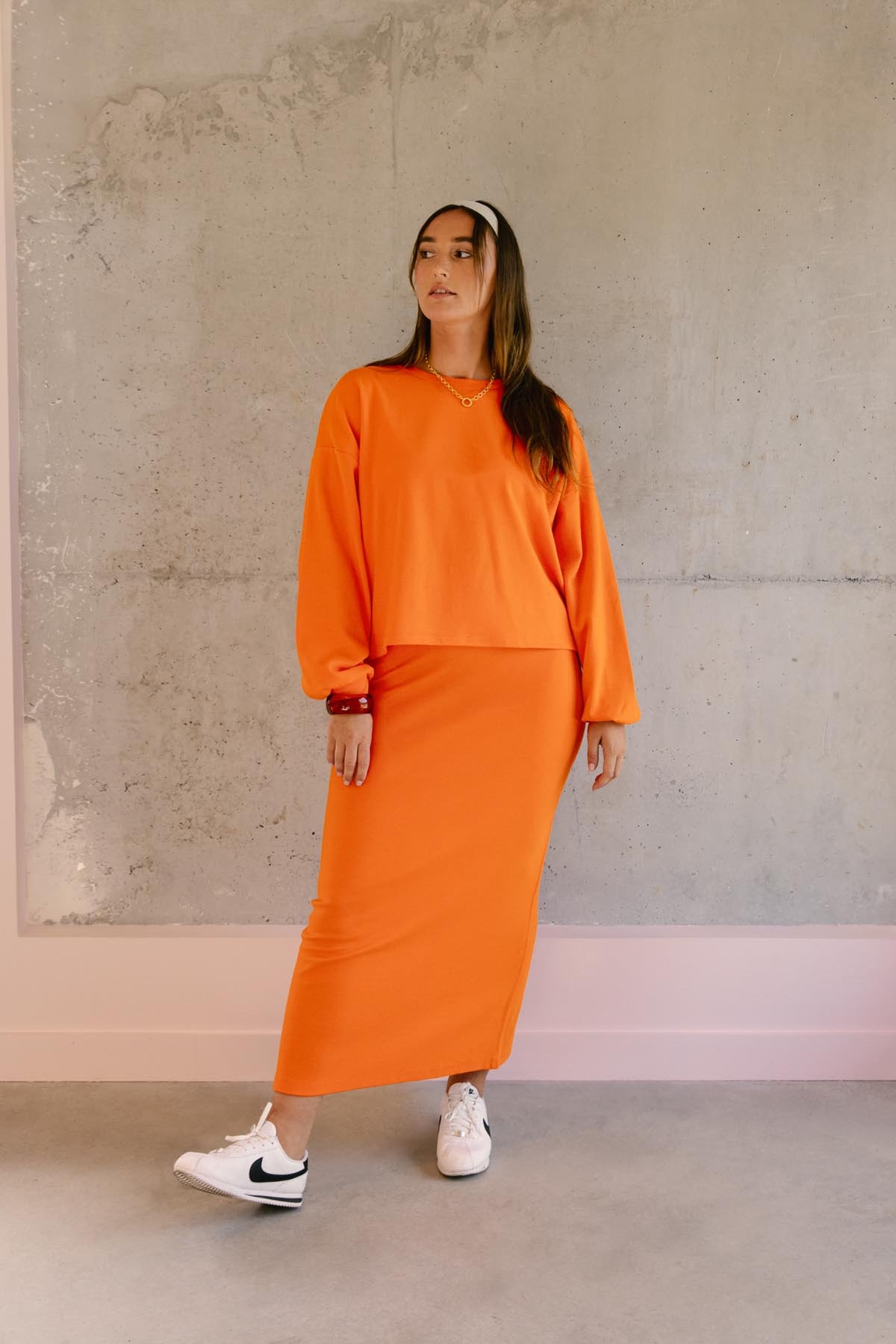 Lorea fait du 38 et porte une taille M en bas et un M/L en haut*