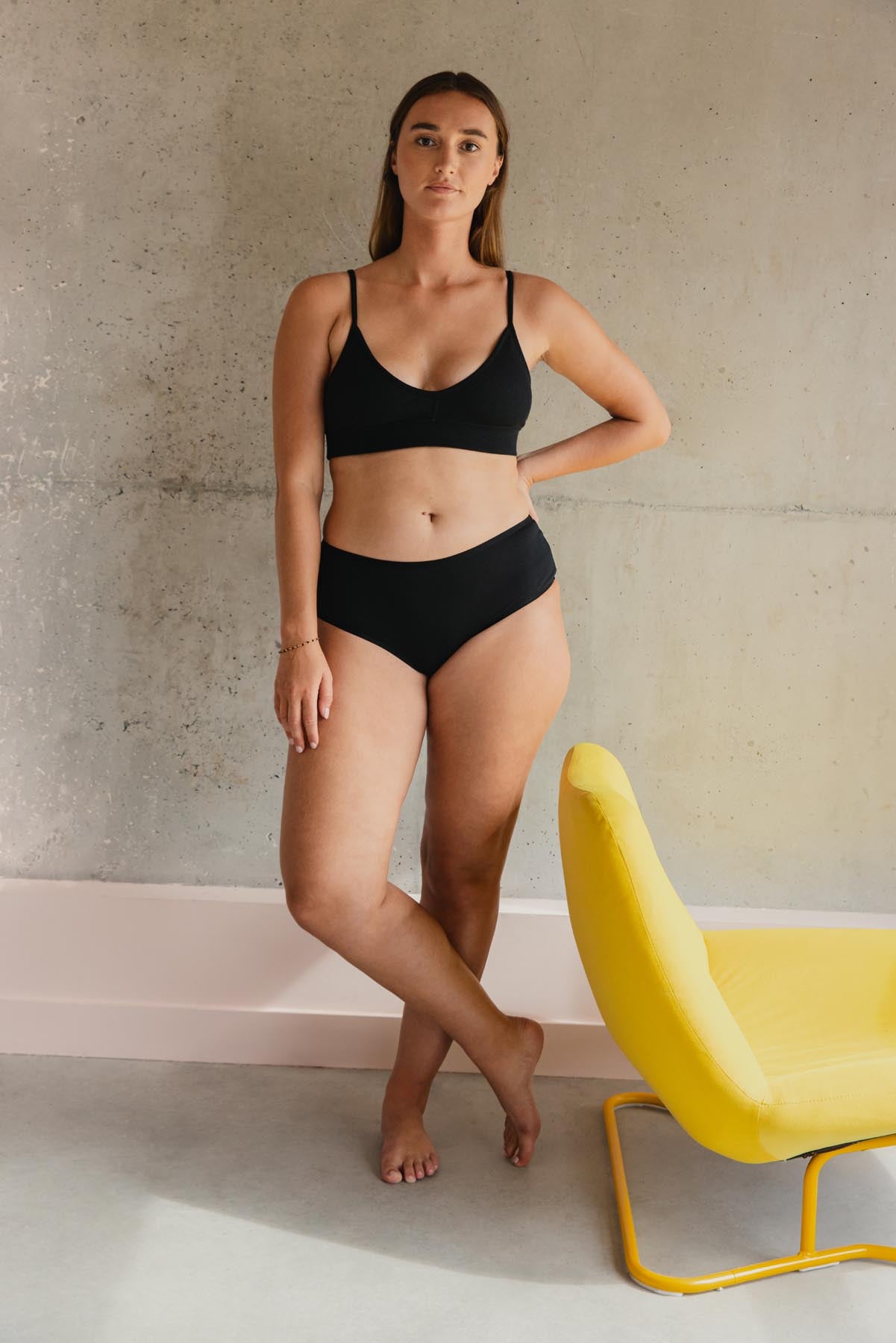 Lorea fait du 38 et porte une taille M