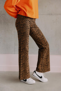 Violette fait du 34 et porte une taille XS*