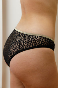 Loréa fait du 40 et porte une taille L*