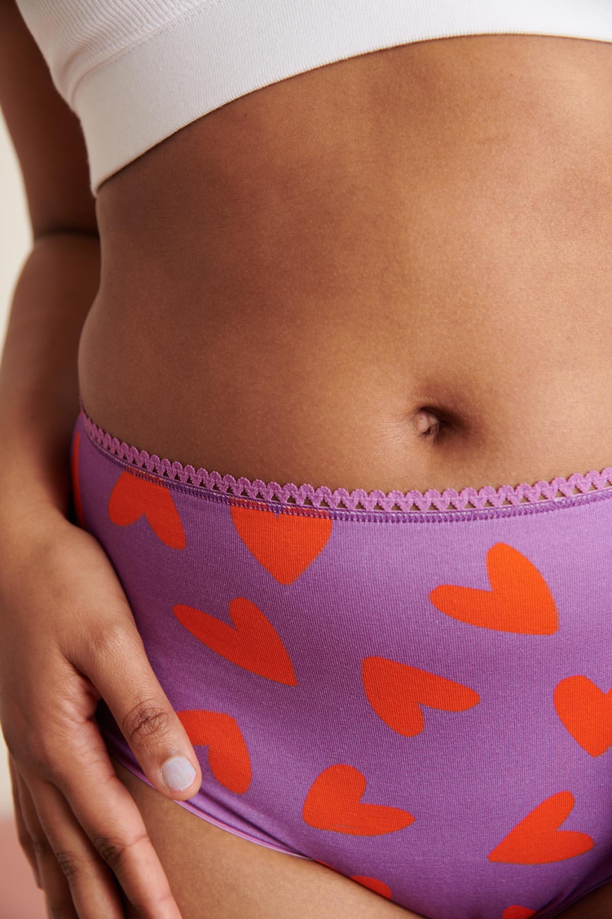 Marie-Charles is a size 38 and wears a size M