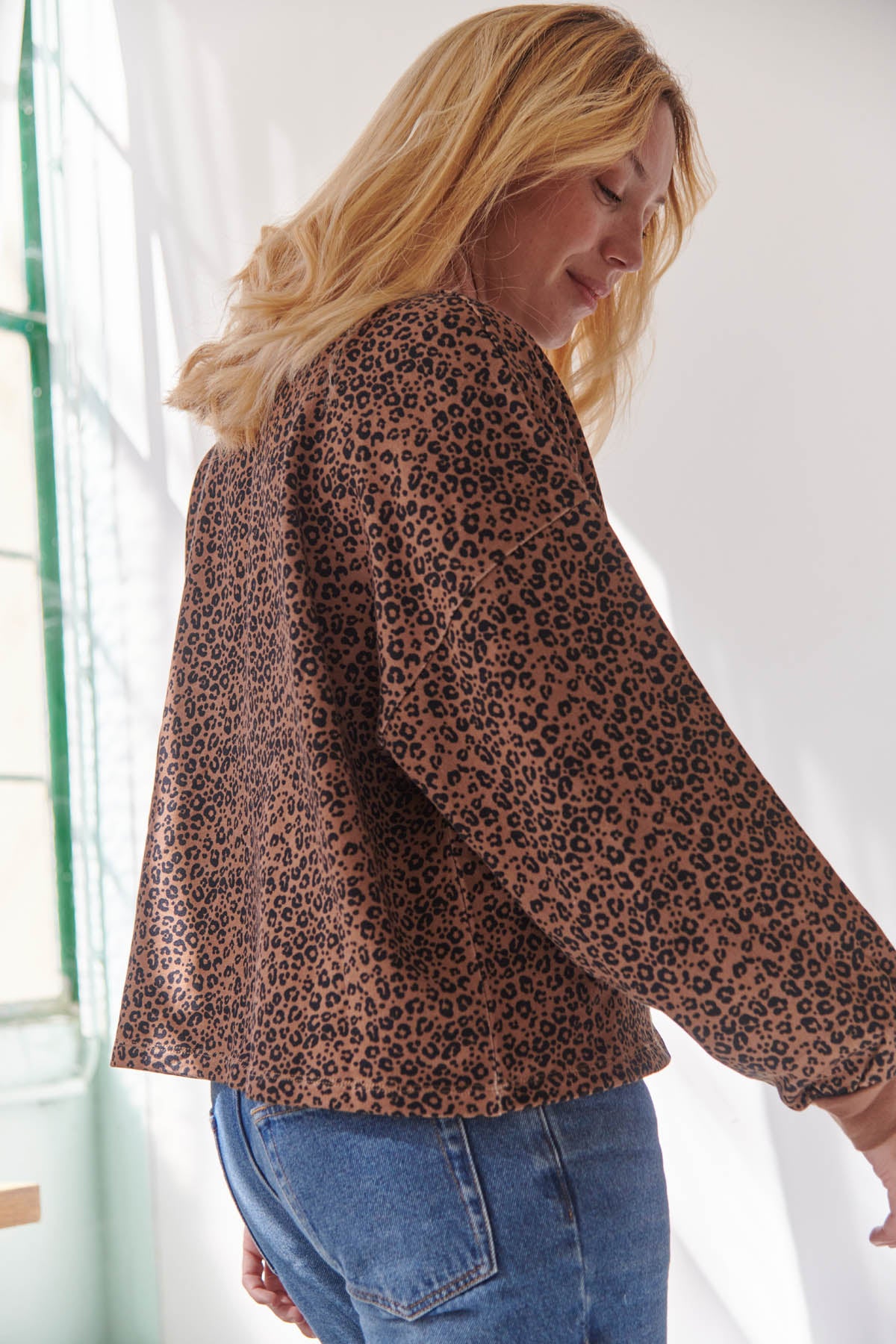 Julie fait du 40 et porte une taille M/L