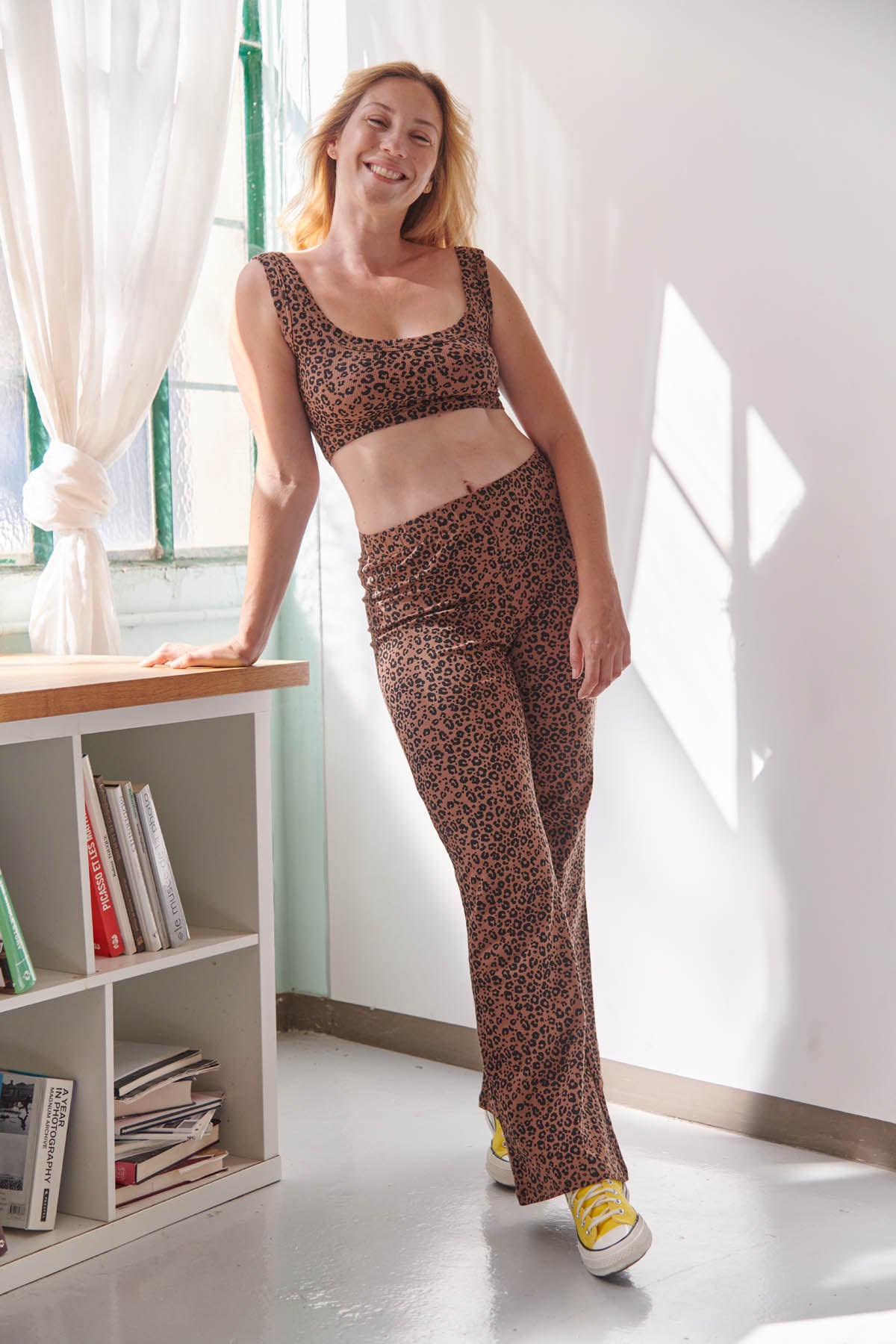 Julie fait du 40 et porte une taille M