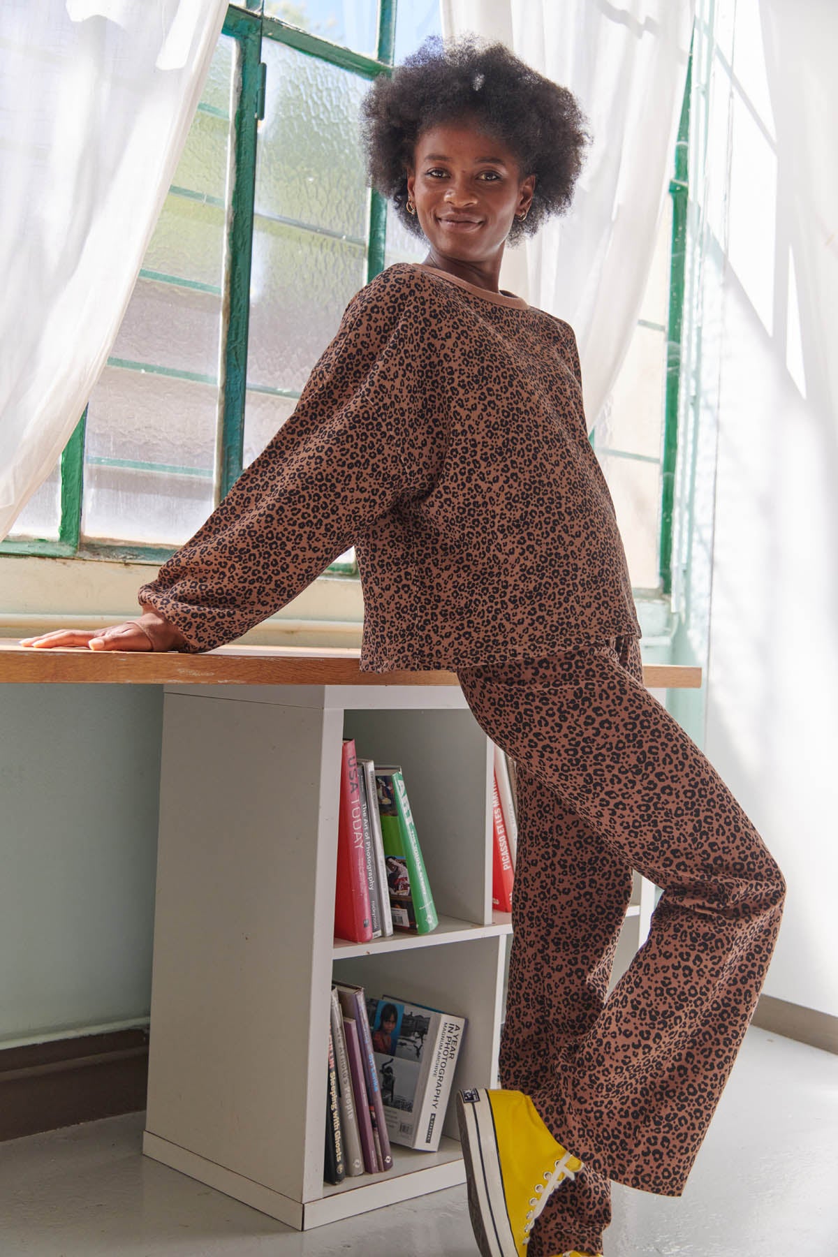 Kathy fait du 34 et porte une taille XS/S en haut et XS en bas
