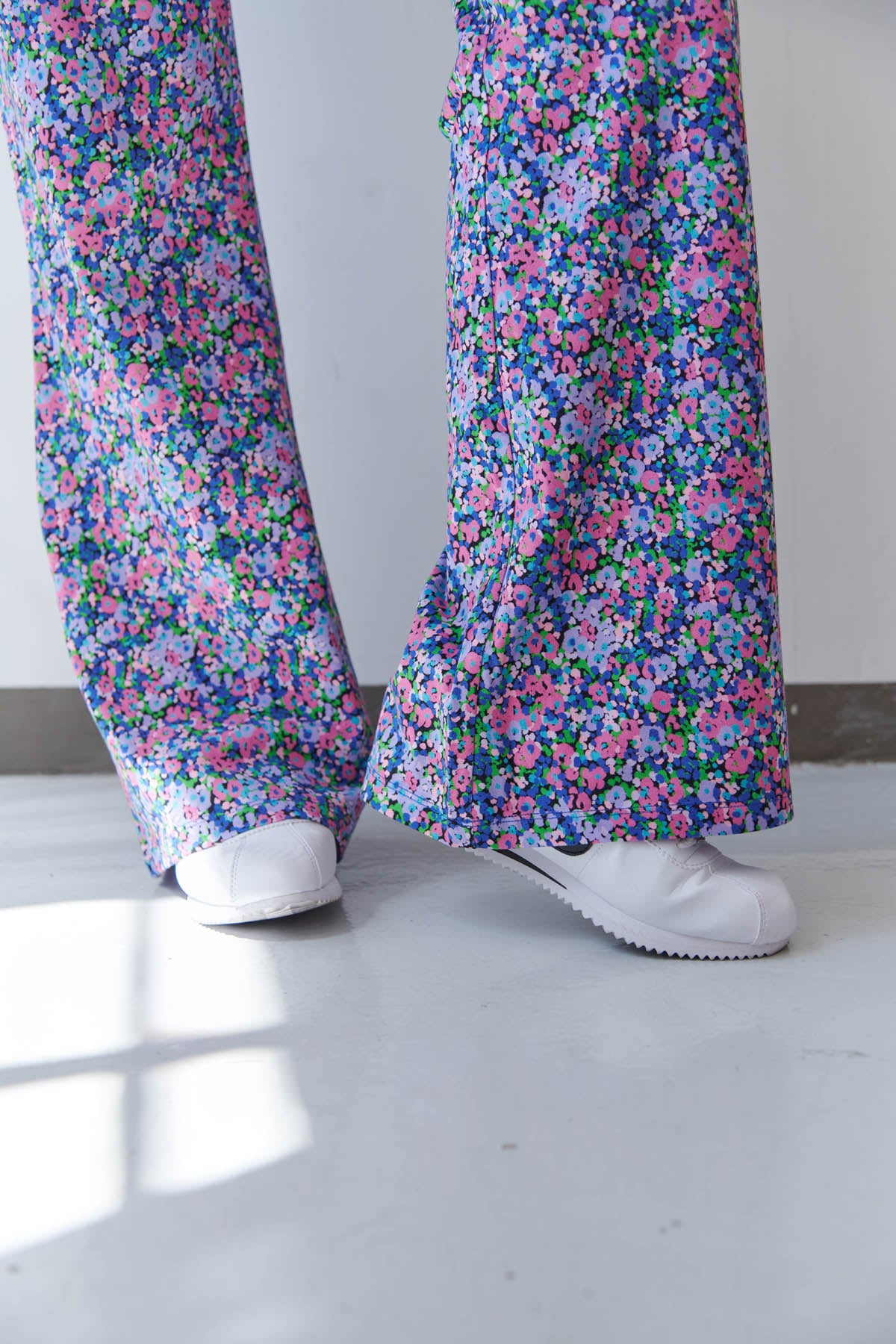 Julie fait du 40 et porte une taille M