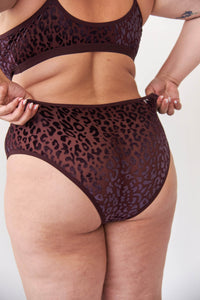 Amandine fait du 44 et porte une taille 2XL*