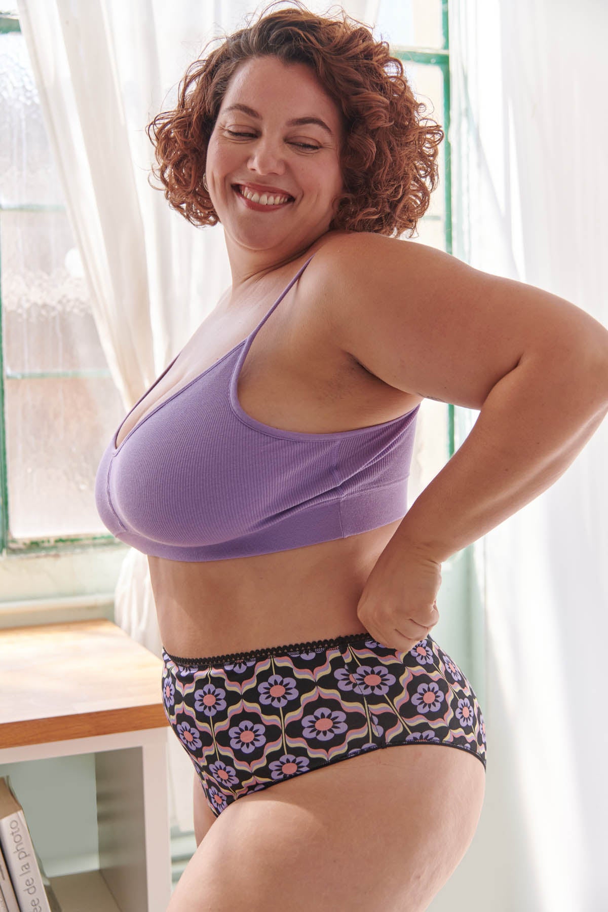 Amandine fait du 100F et porte une taille 3XL