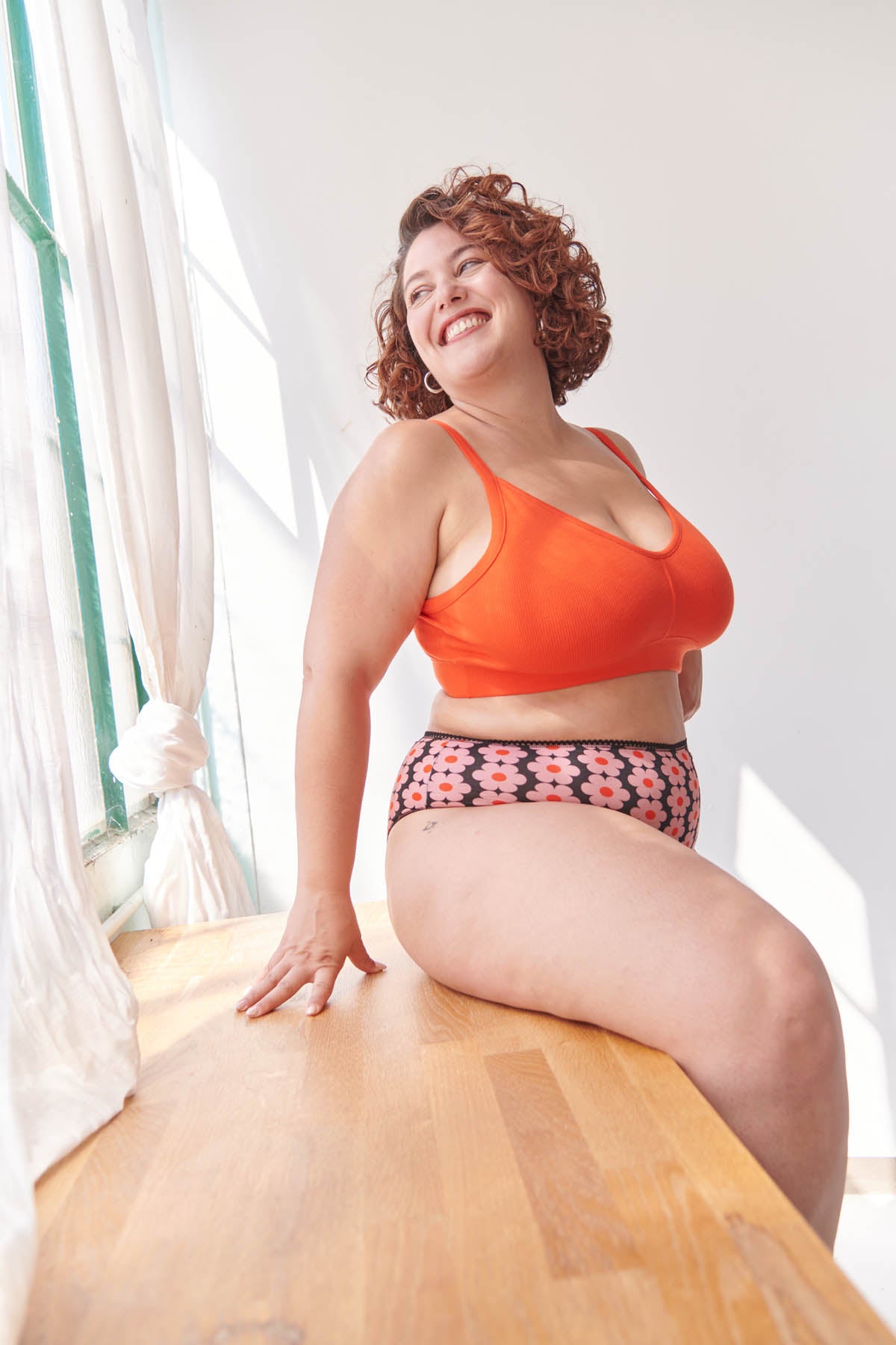 Amandine fait du 100F et porte une taille 3XL