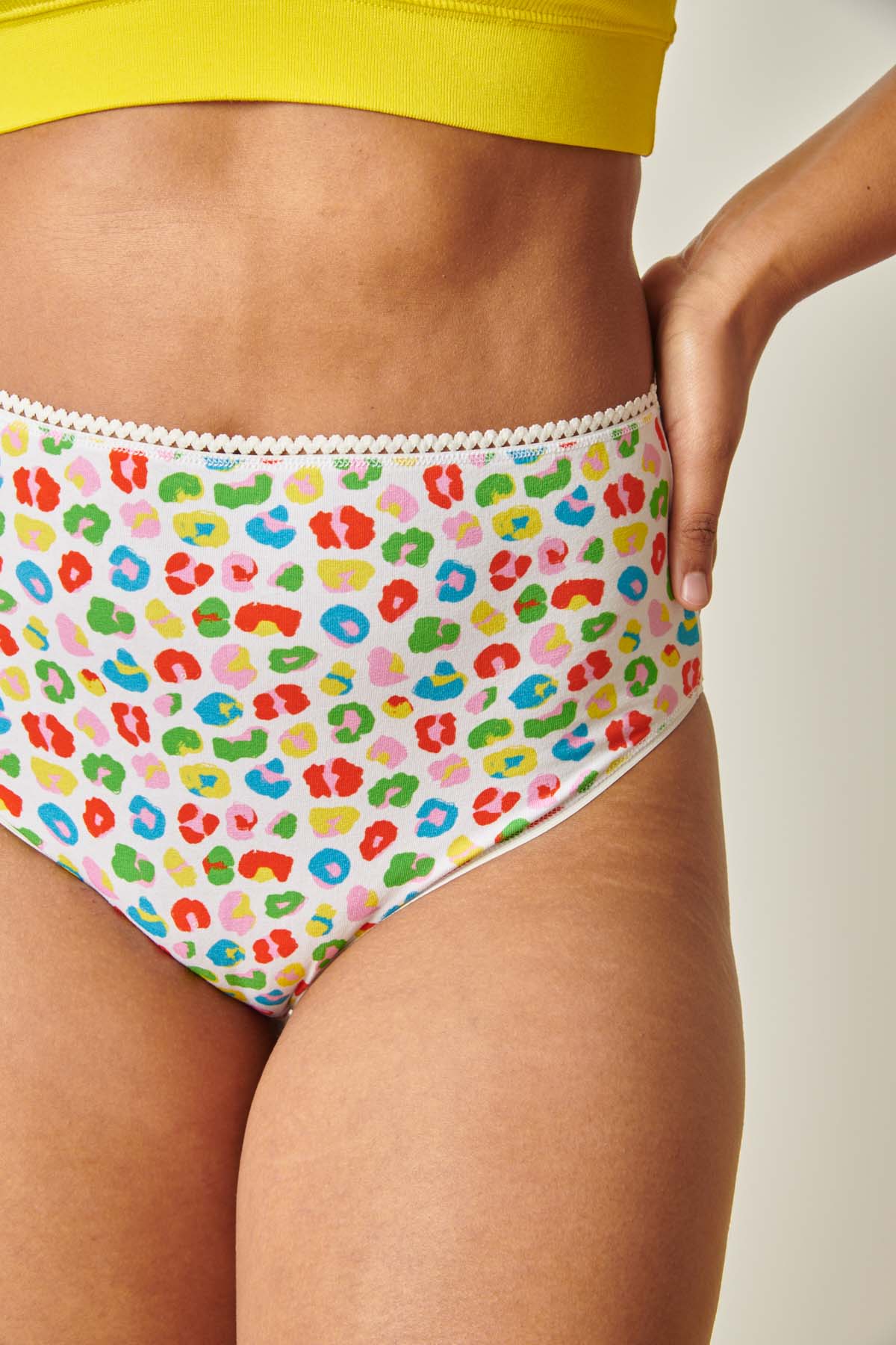 Marie-Charles fait du 38 et porte une taille M