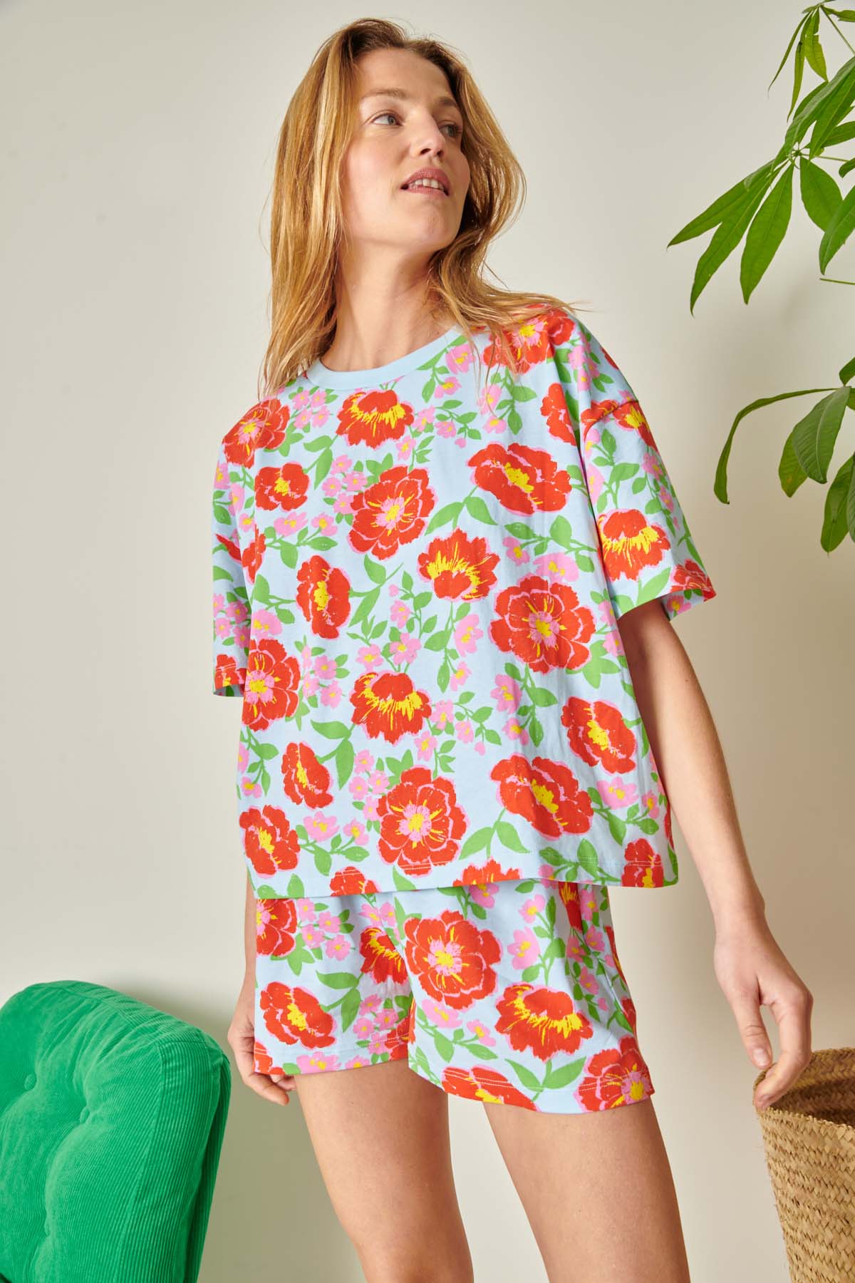 Violette fait du 36 et porte une taille S