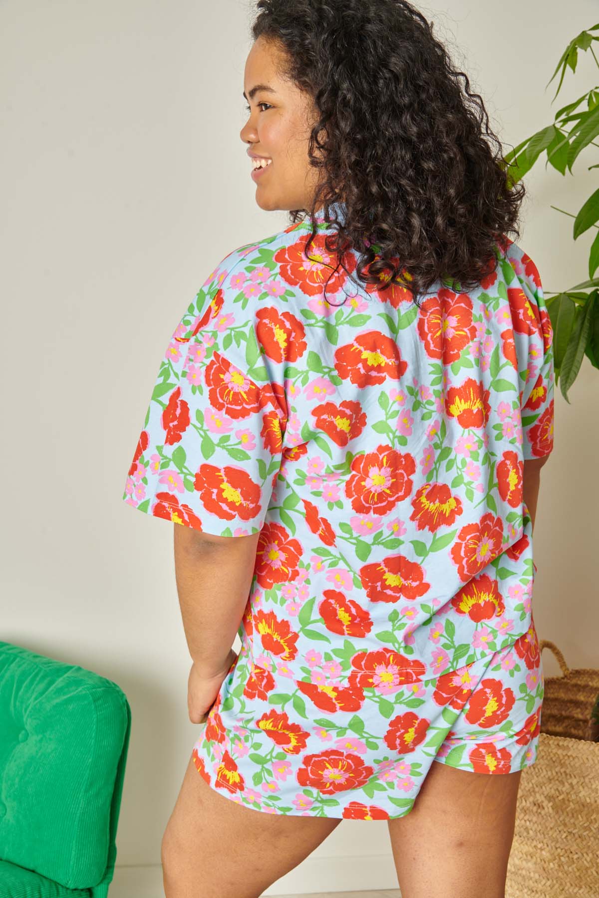 Hoby fait du 46 et porte une taille 2XL