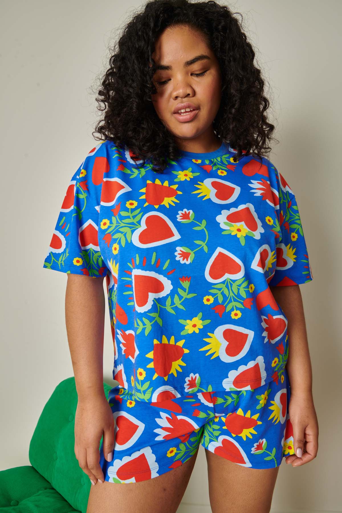 Hoby fait du 46 et porte une taille 2XL