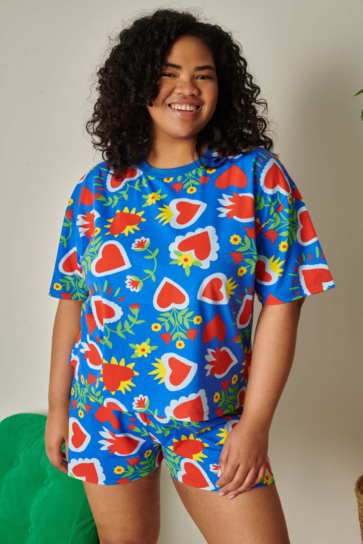 Hoby fait du 46 et porte une taille 2XL
