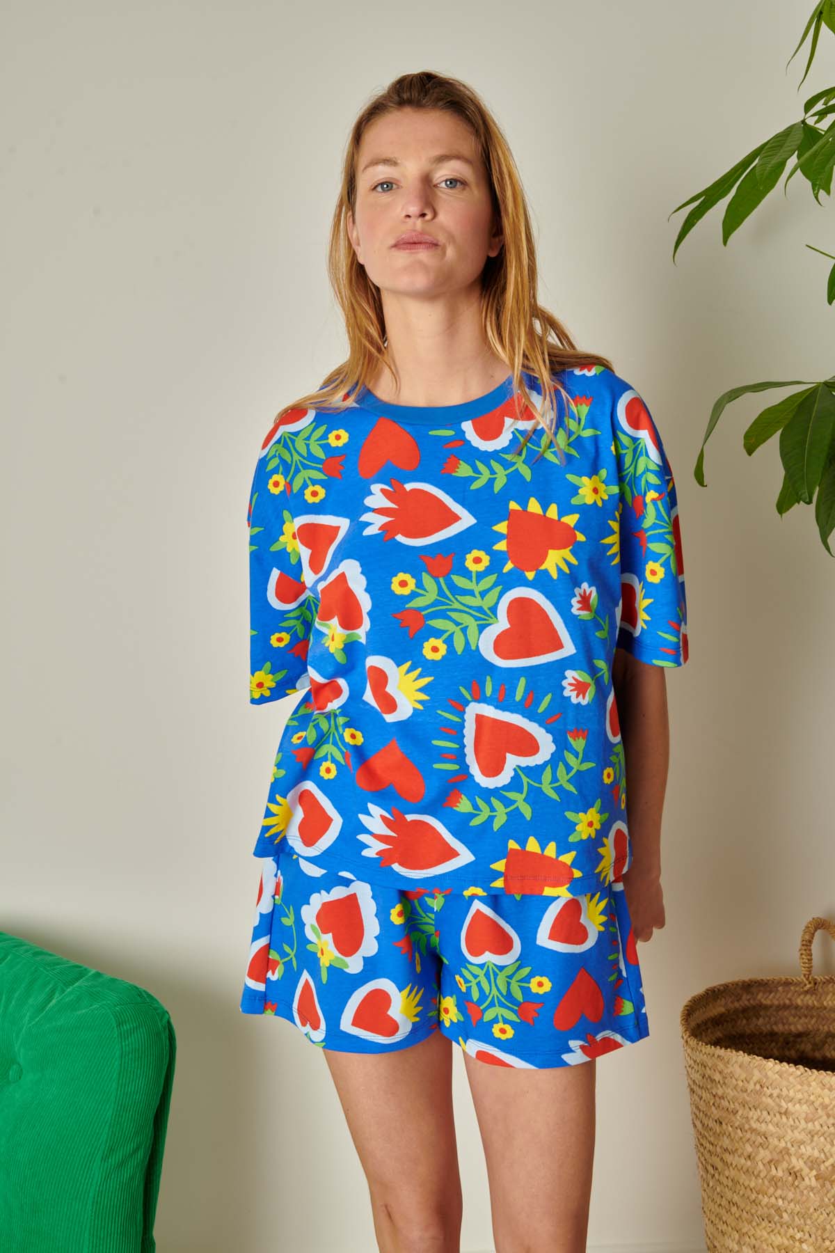 Violette fait du 36 et porte une taille S