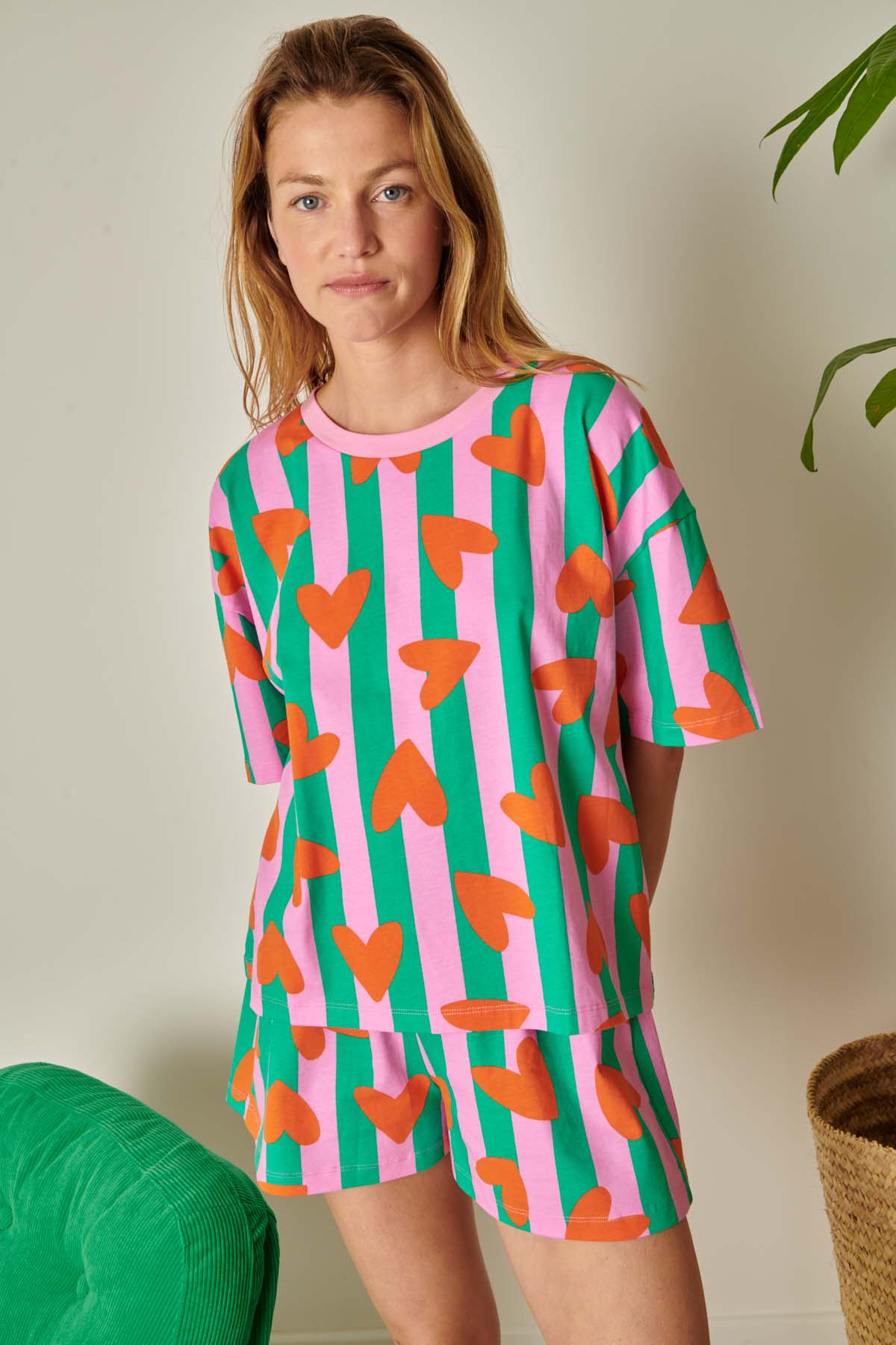 Violette fait du 36 et porte une taille S