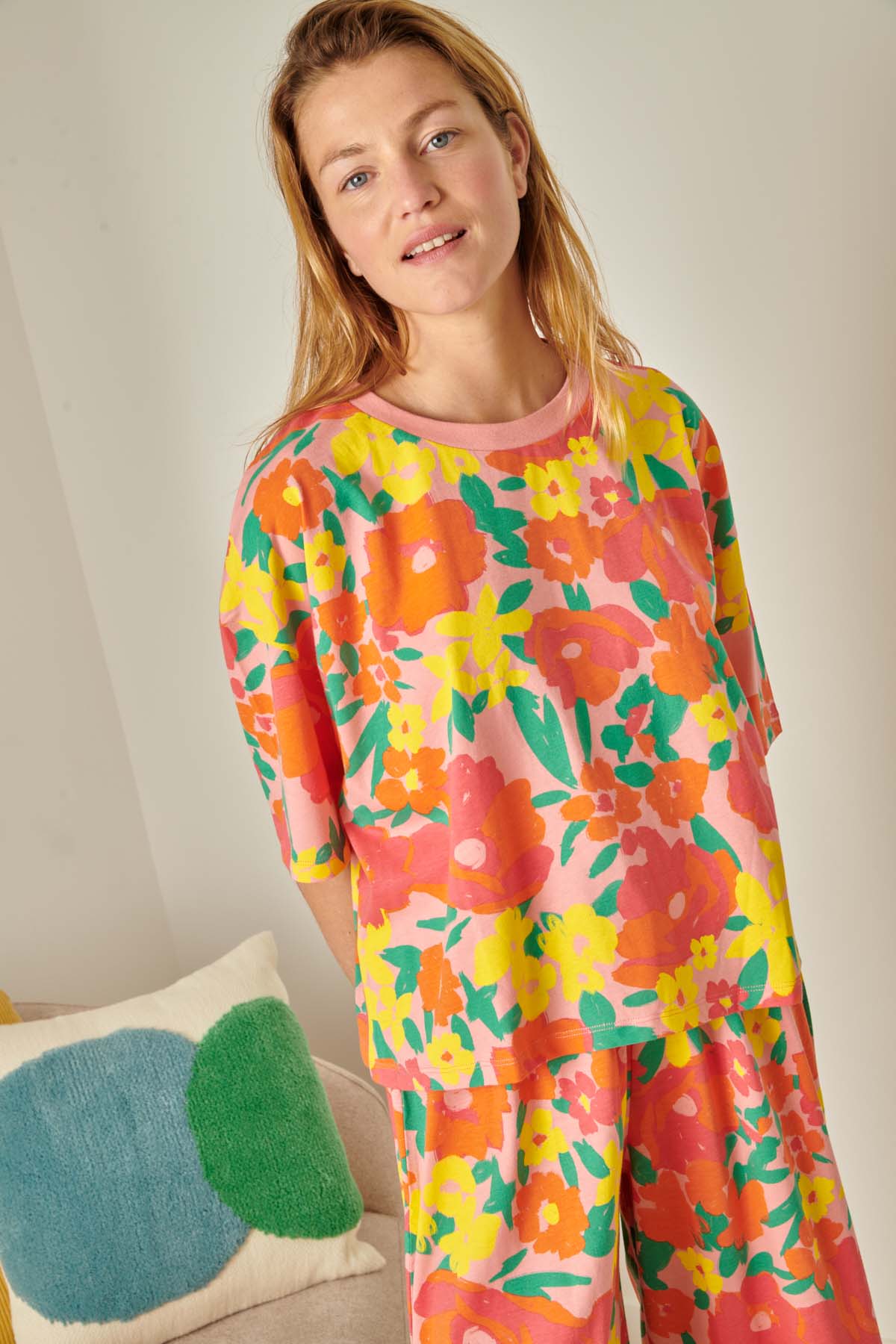 Violette fait du 36 et porte une taille S