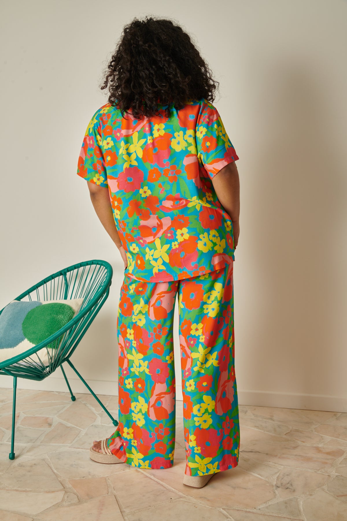 Hoby fait du 46 et porte une taille 2XL
