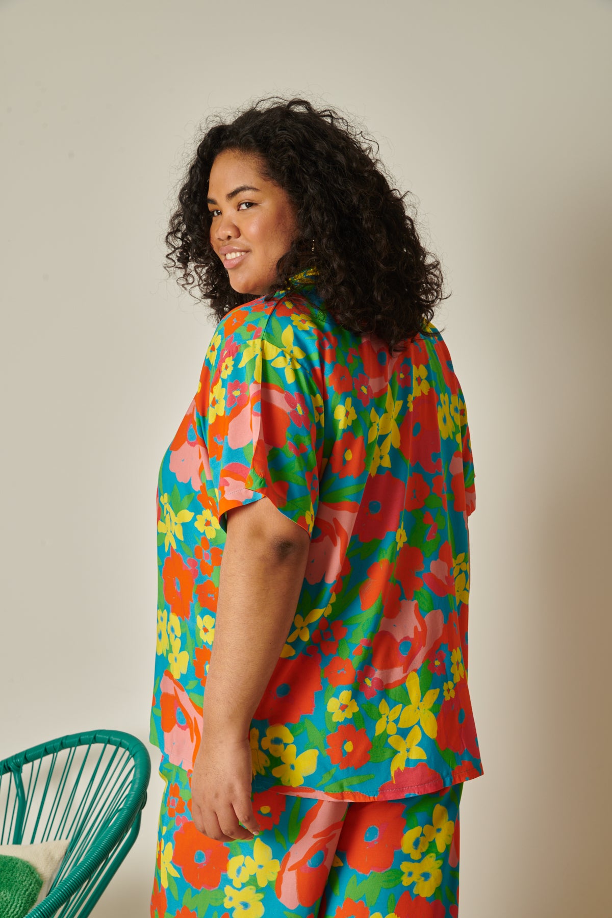 Hoby fait du 46 et porte une taille 2XL