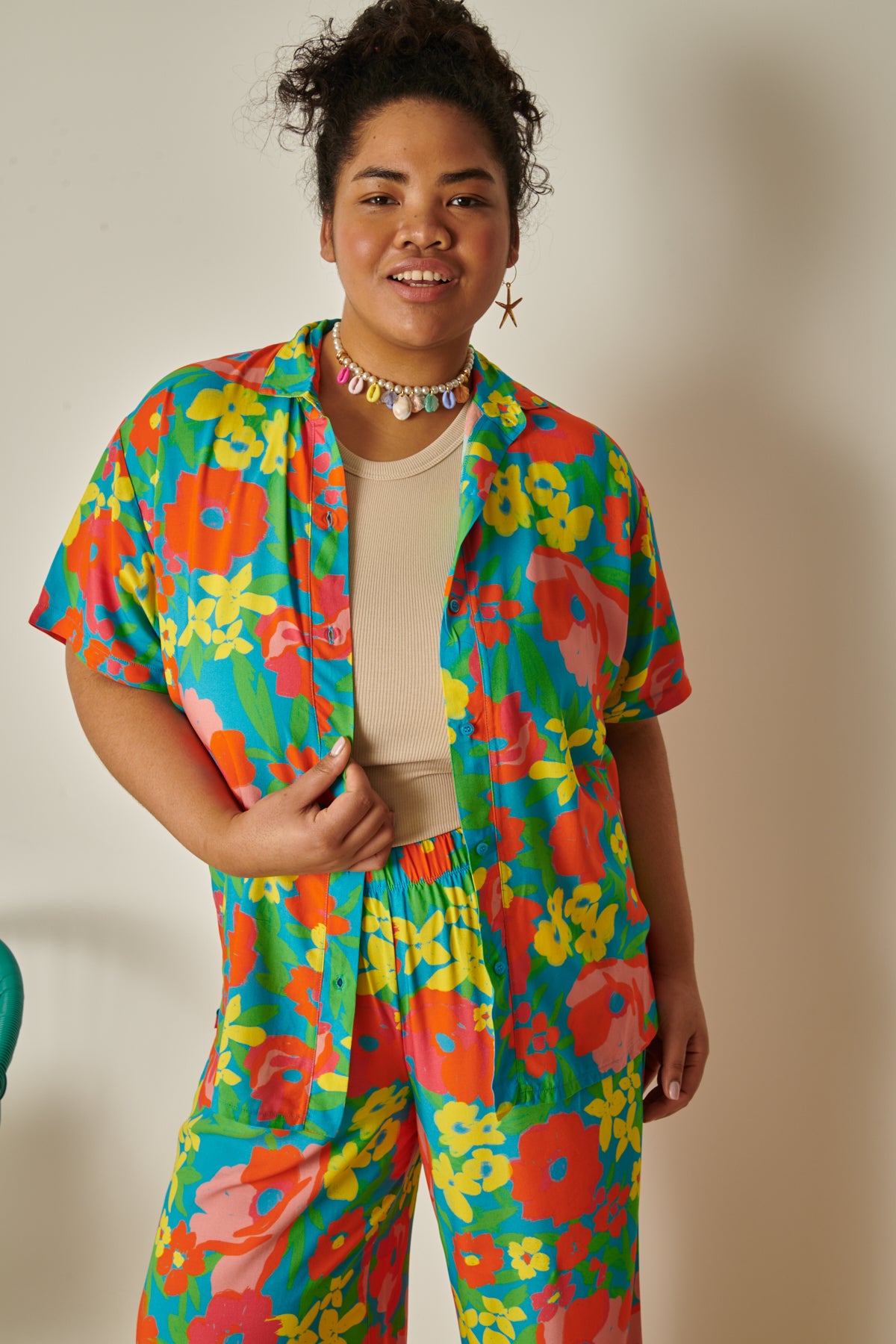 Hoby fait du 46 et porte une taille 2XL