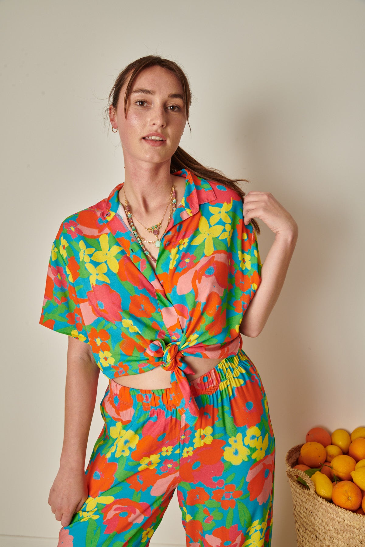 Lorea fait du 38 et porte une taille M