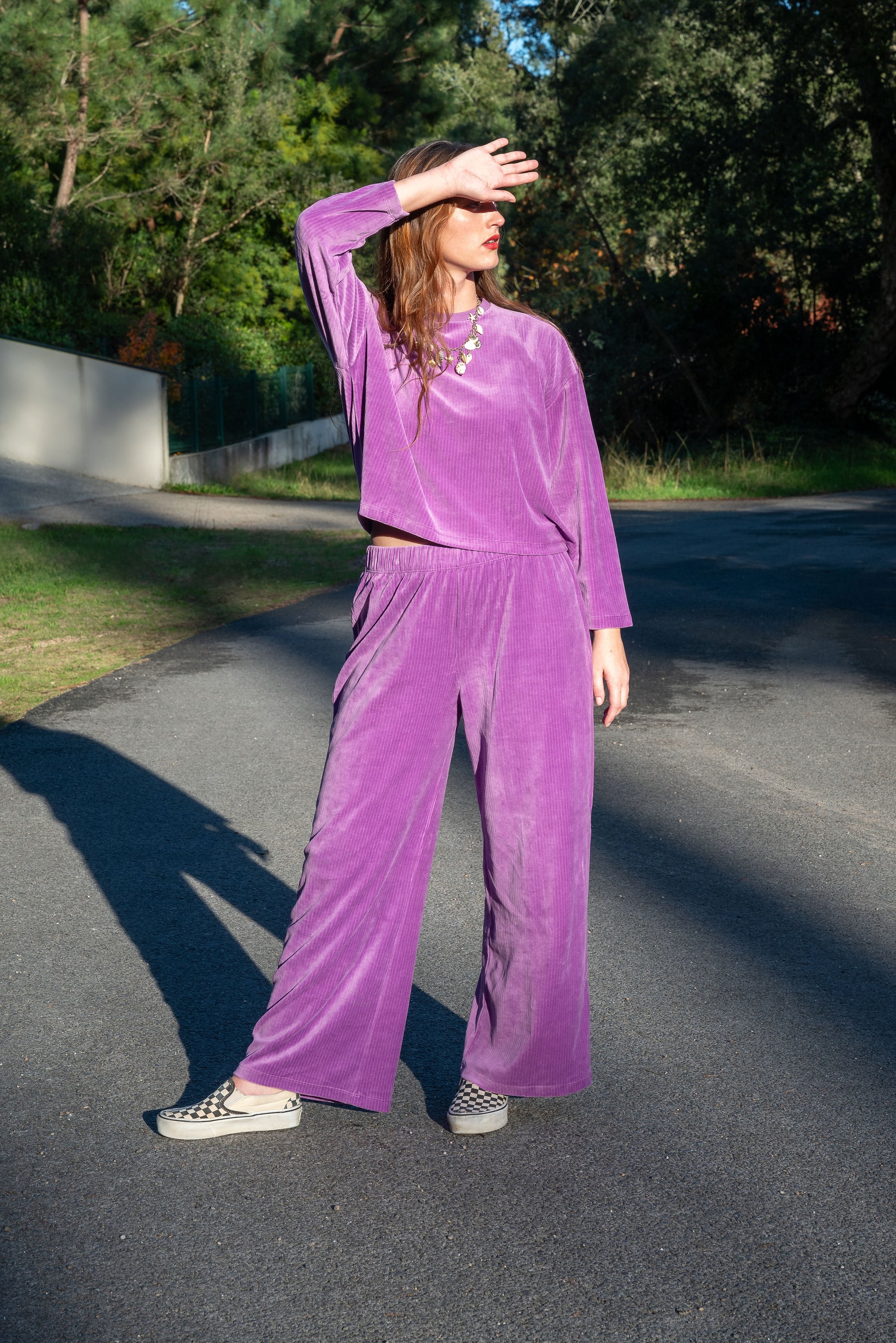 Lorea mesure 1m74, elle fait du 38 et porte une taille M