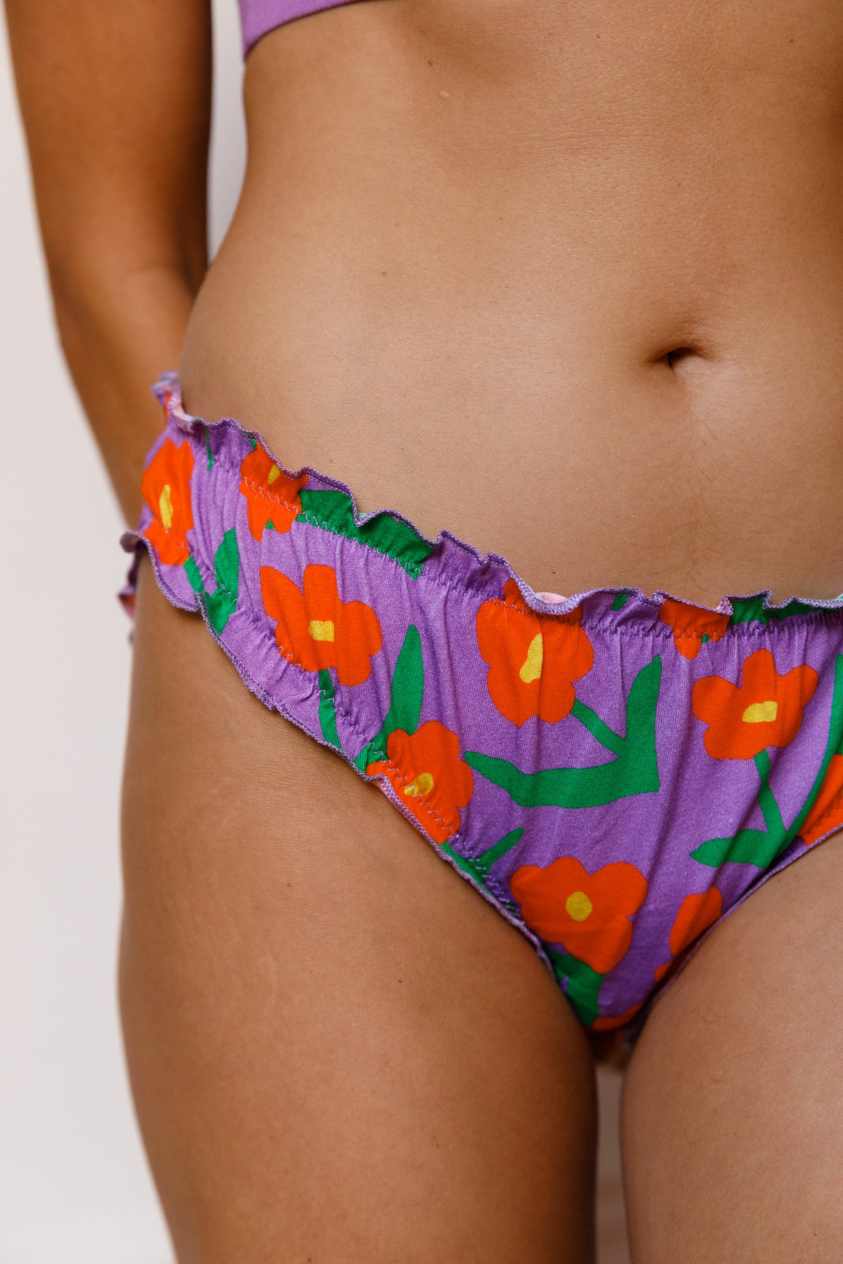 Violette fait du 36 et porte une taille S*