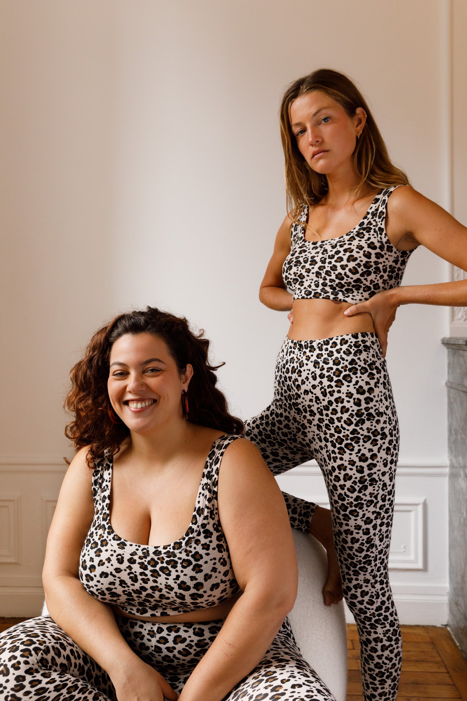 Lorea mesure 1m74, elle fait du 38 et porte une taille M/L