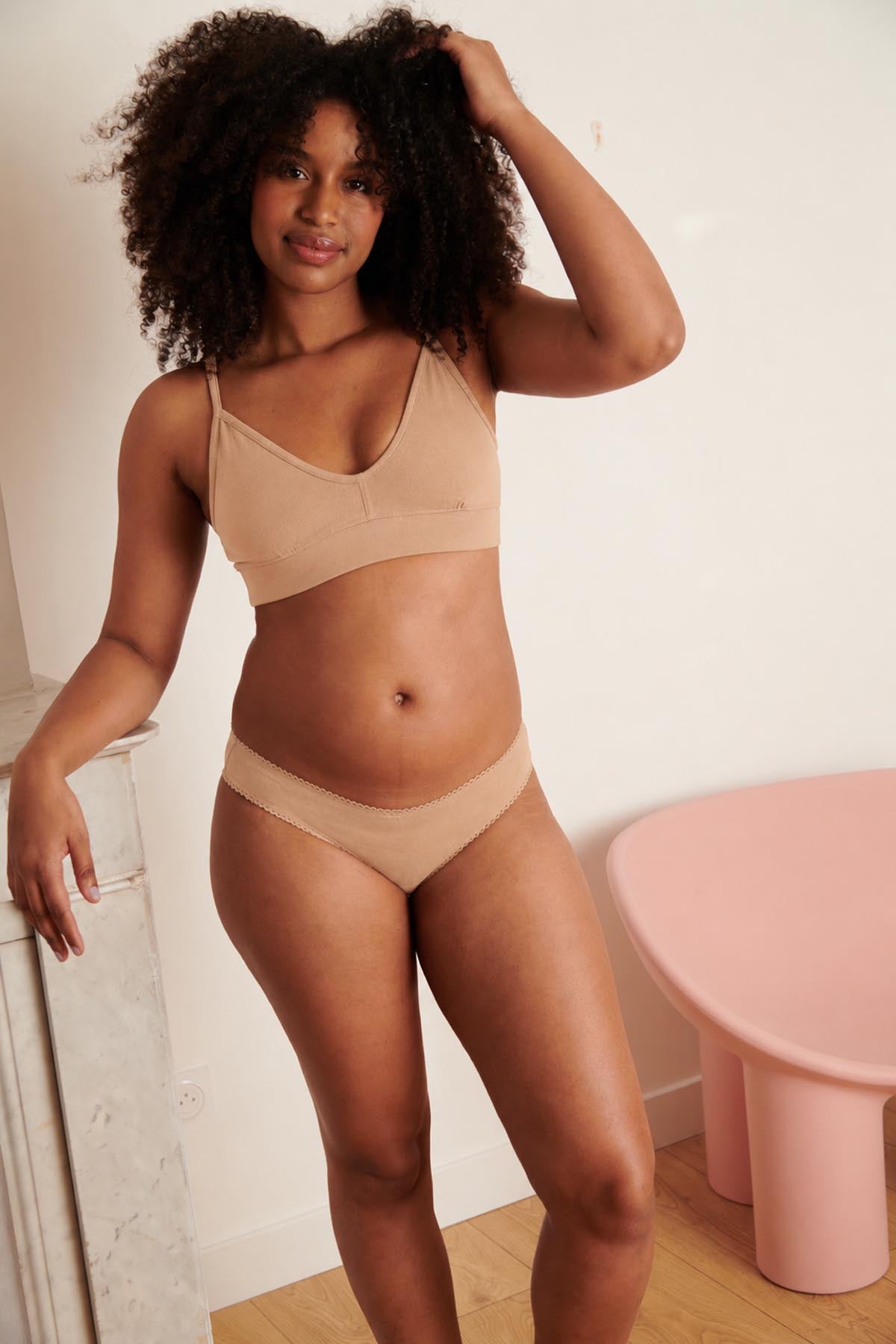 Marie-Charles fait du 85C et porte une taille M*