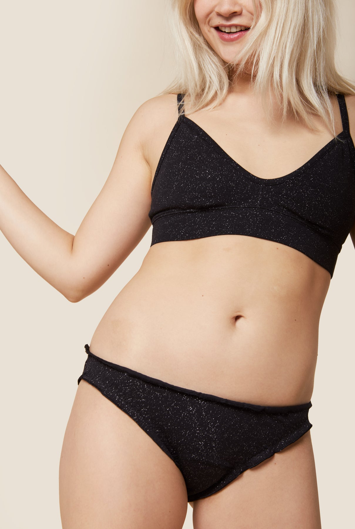 Mandy fait du 34/36 et porte une taille XS