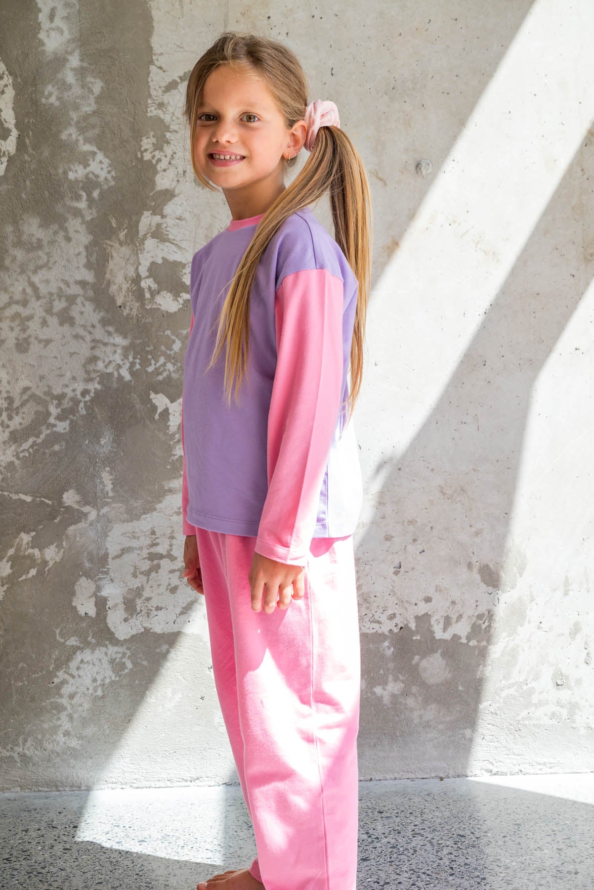G. porte une taille 7/8 ans