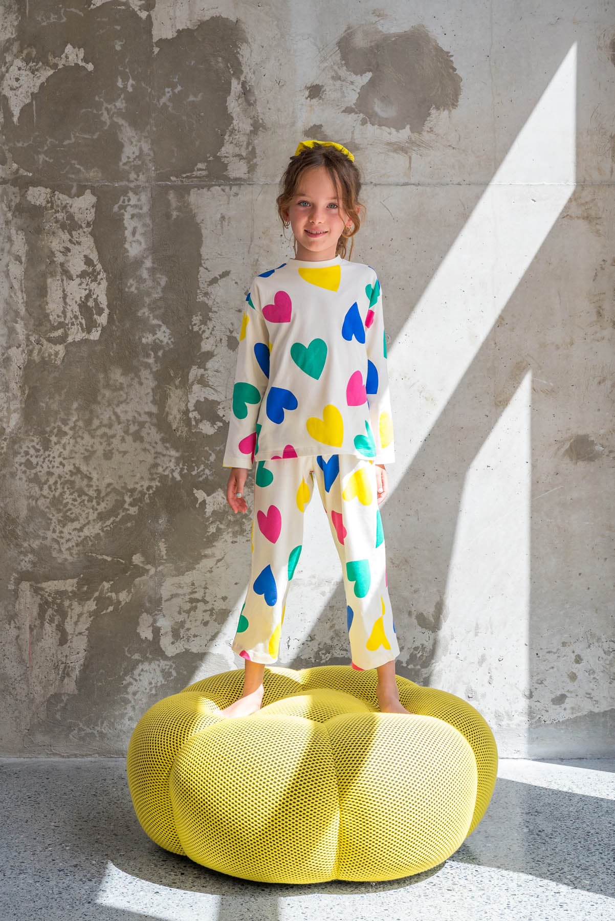 L. porte une taille 7/8 ans