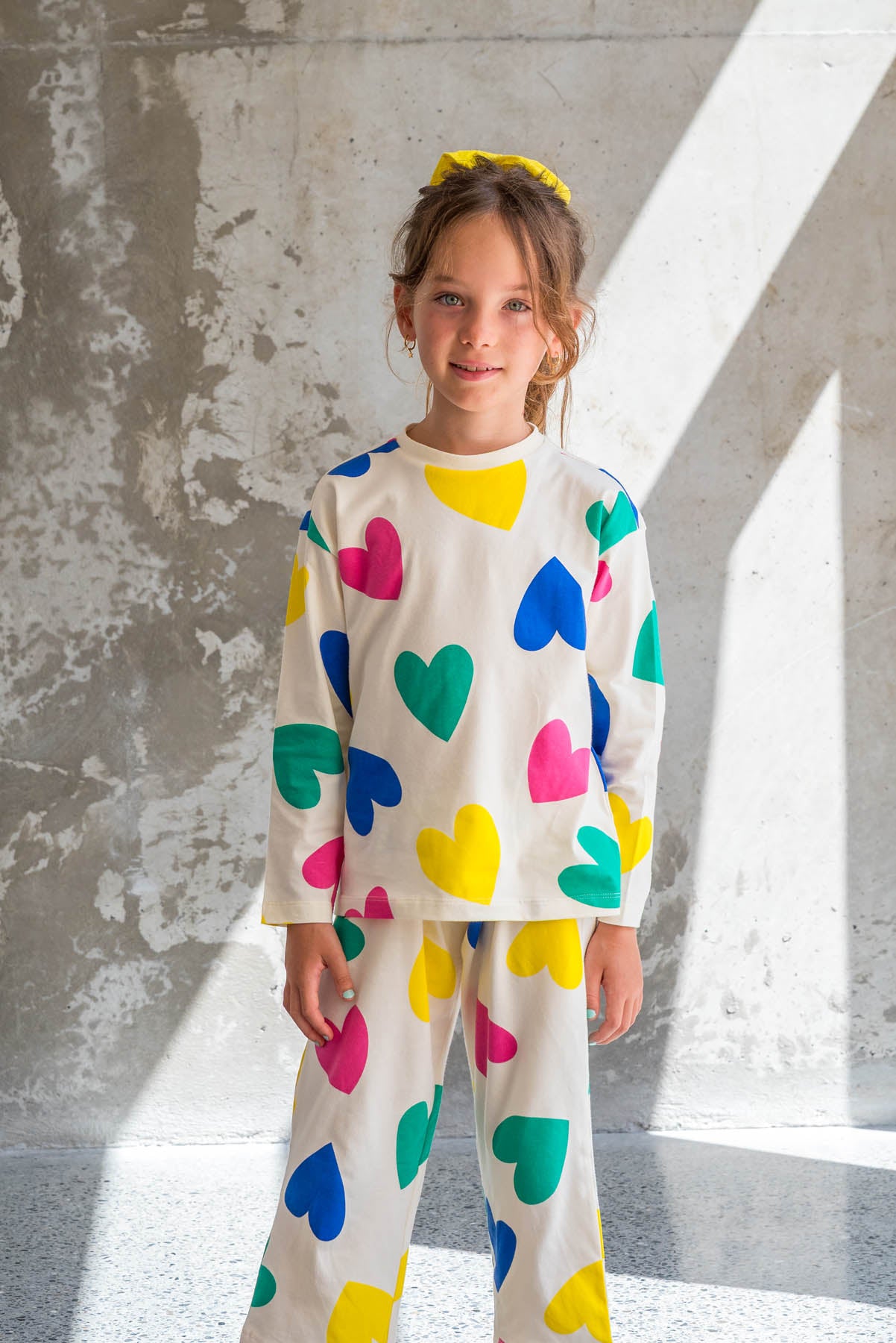 L. porte une taille 7/8 ans