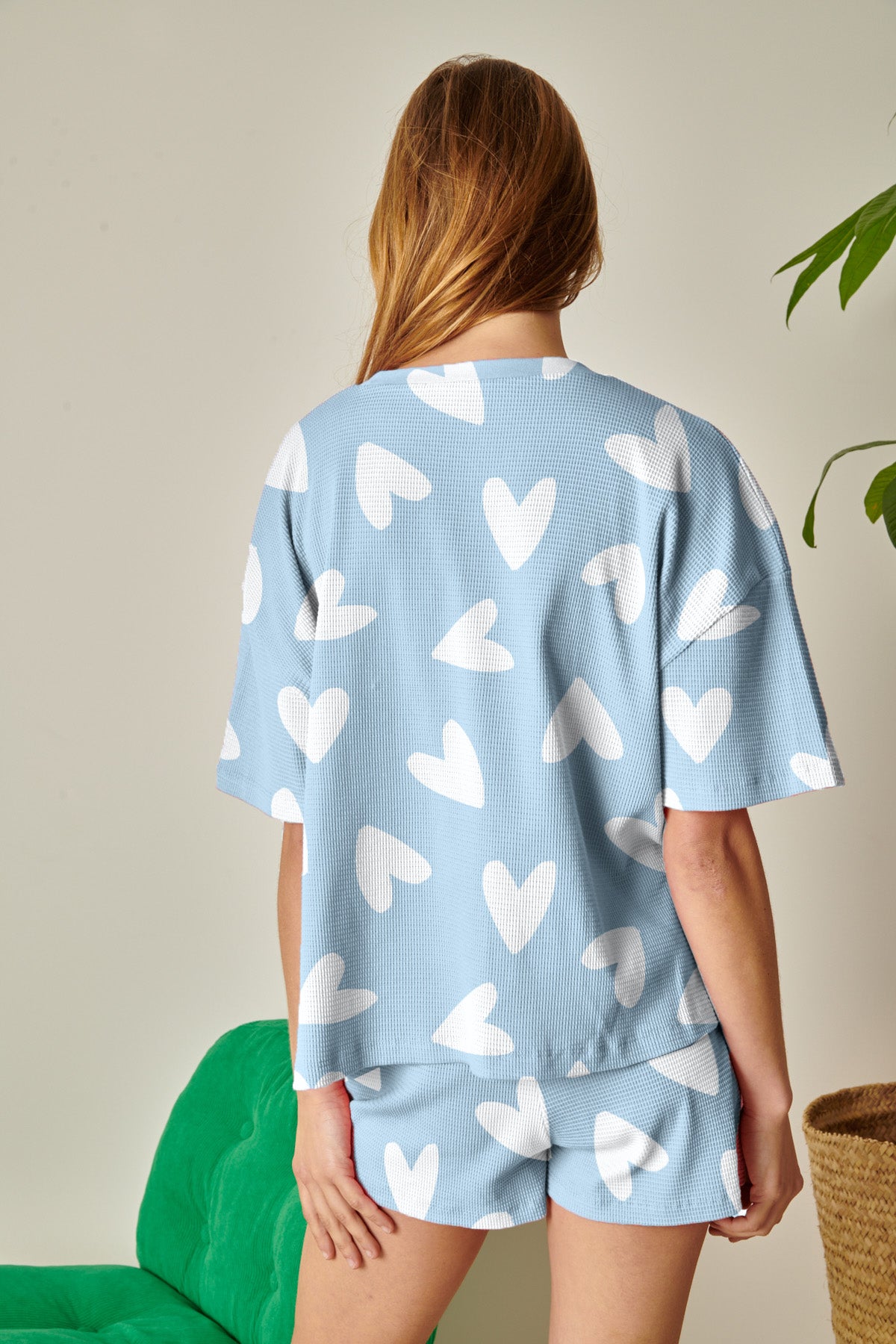 Violette fait du 36 et porte une taille S