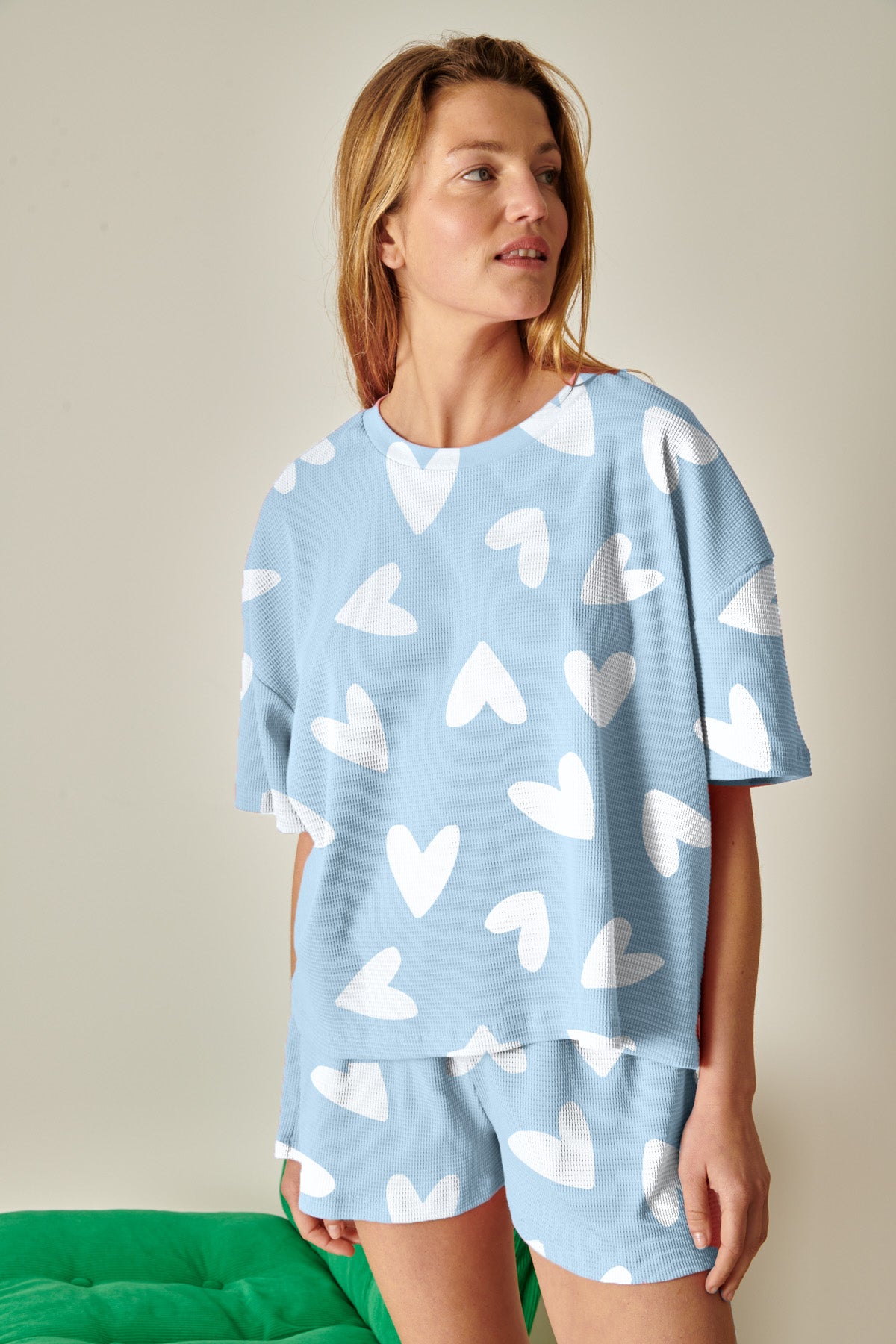 Violette fait du 36 et porte une taille S