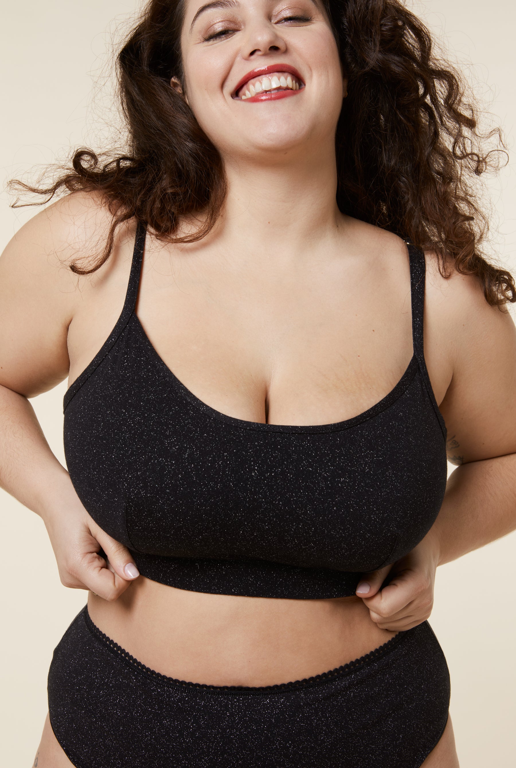 Amandine fait du 110F et porte une taille 3
