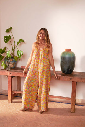 Anne fait du 36 et porte du taille S