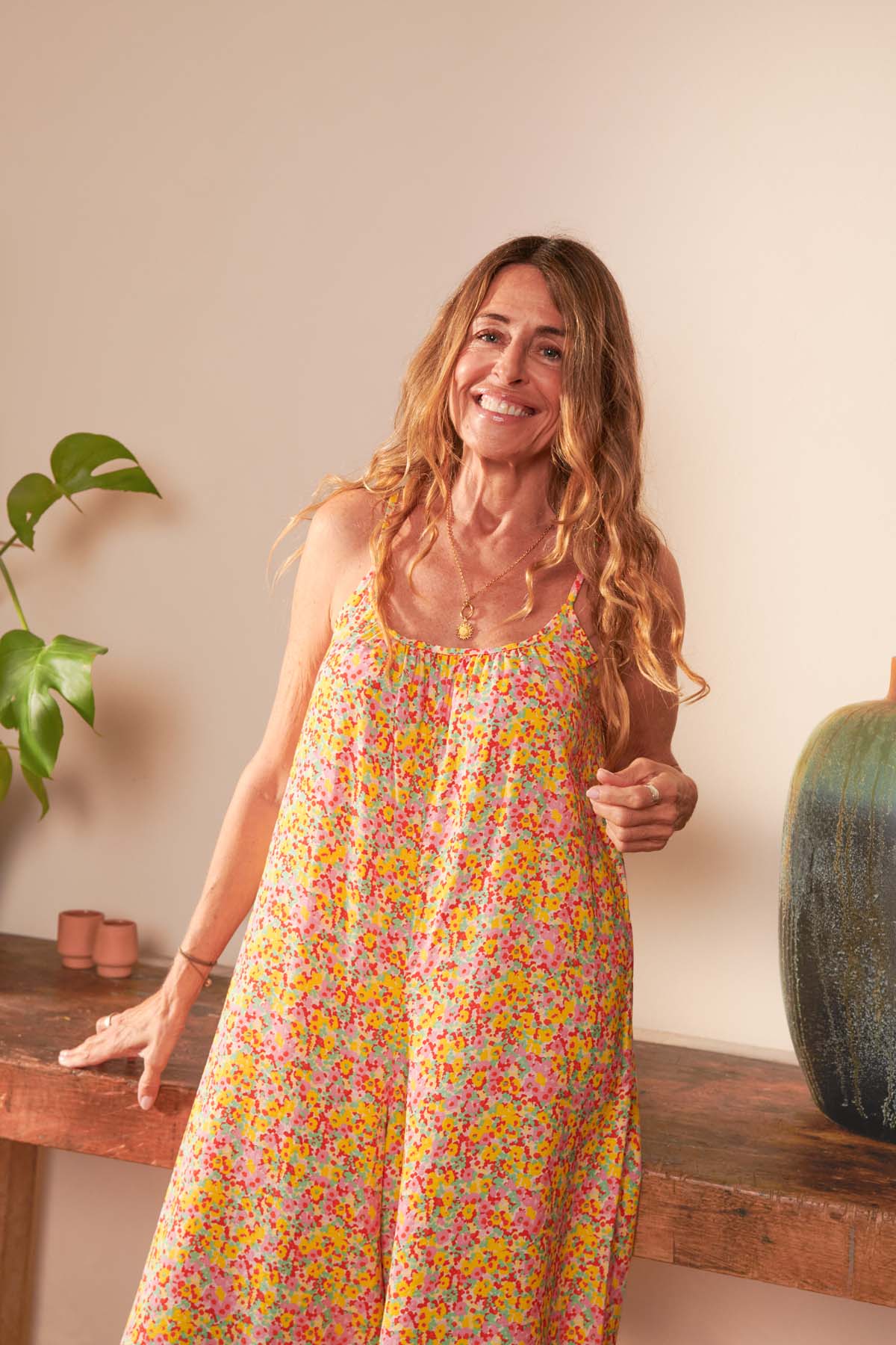 Anne fait du 36 et porte du taille S