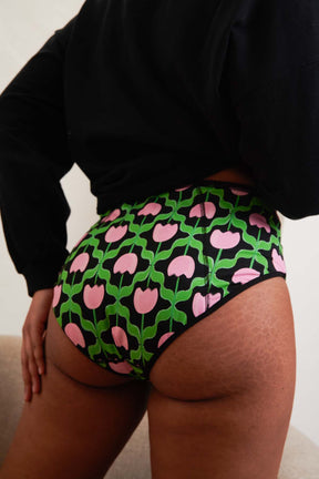 Marie-Charles fait du 38 et porte une taille M