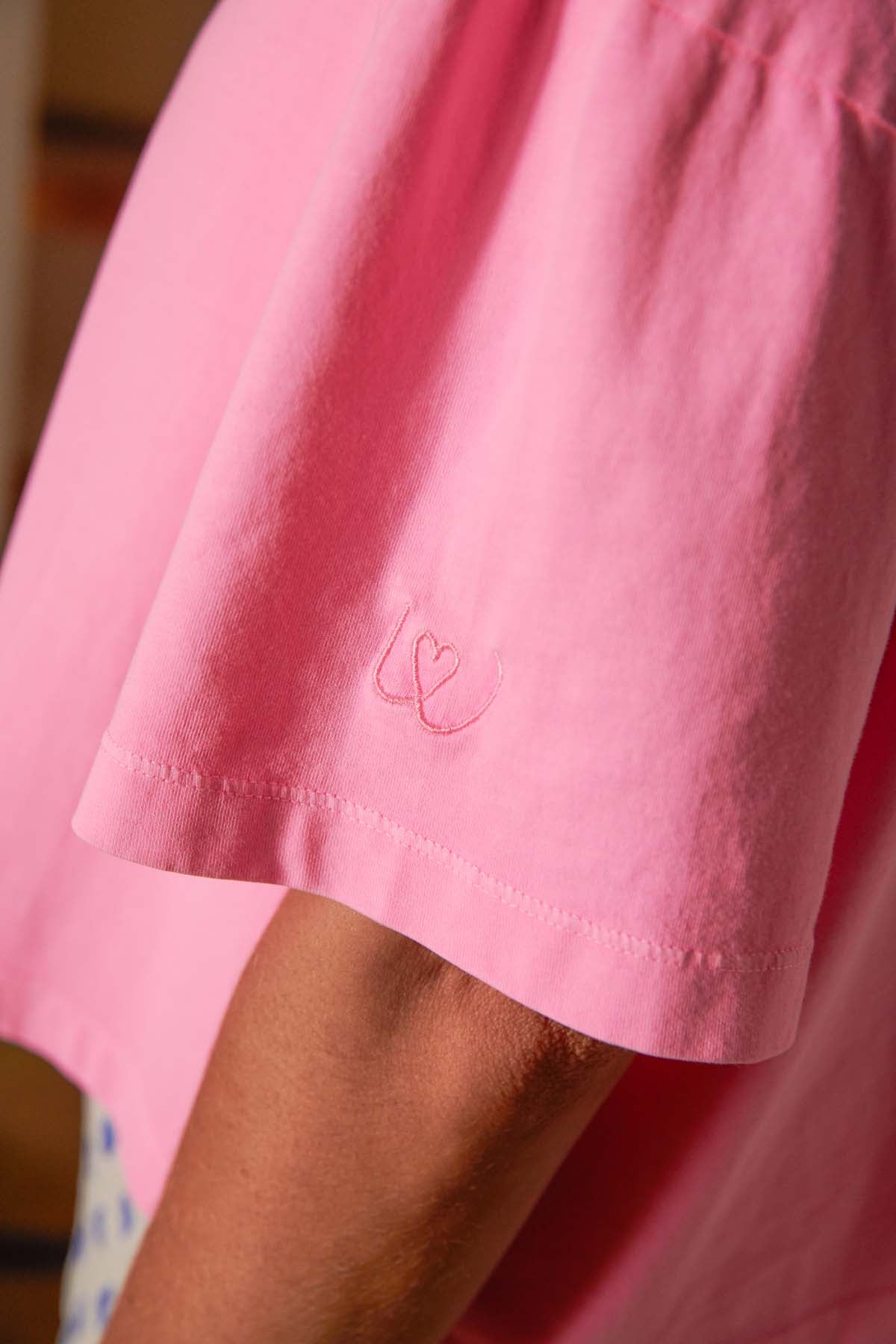 Julie fait du 38 et porte une taille M