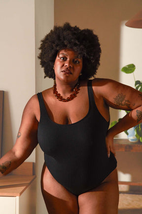 Marie-Charles fait du 38 et porte une taille M