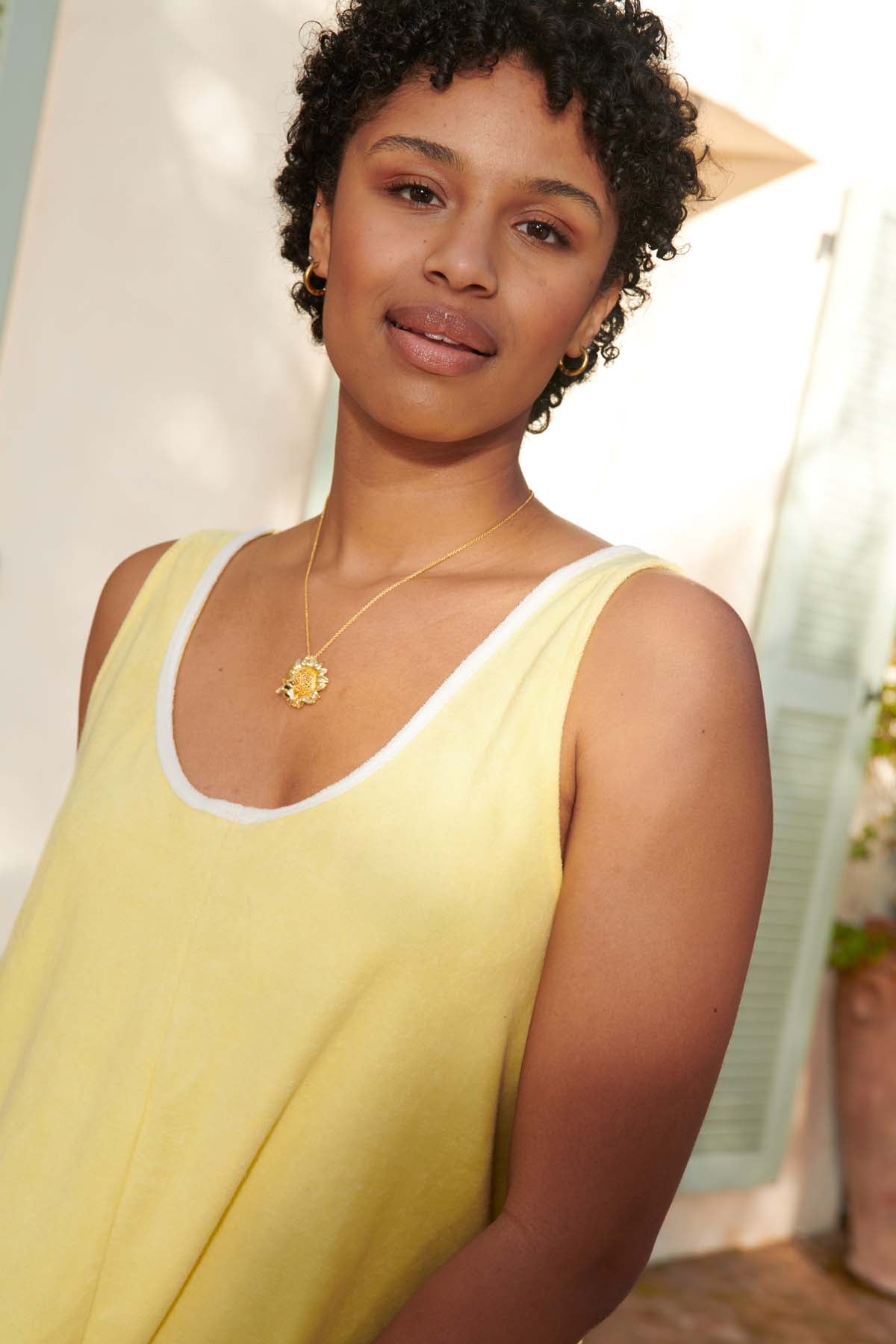 Marie-Charles fait du 38 et porte une taille M