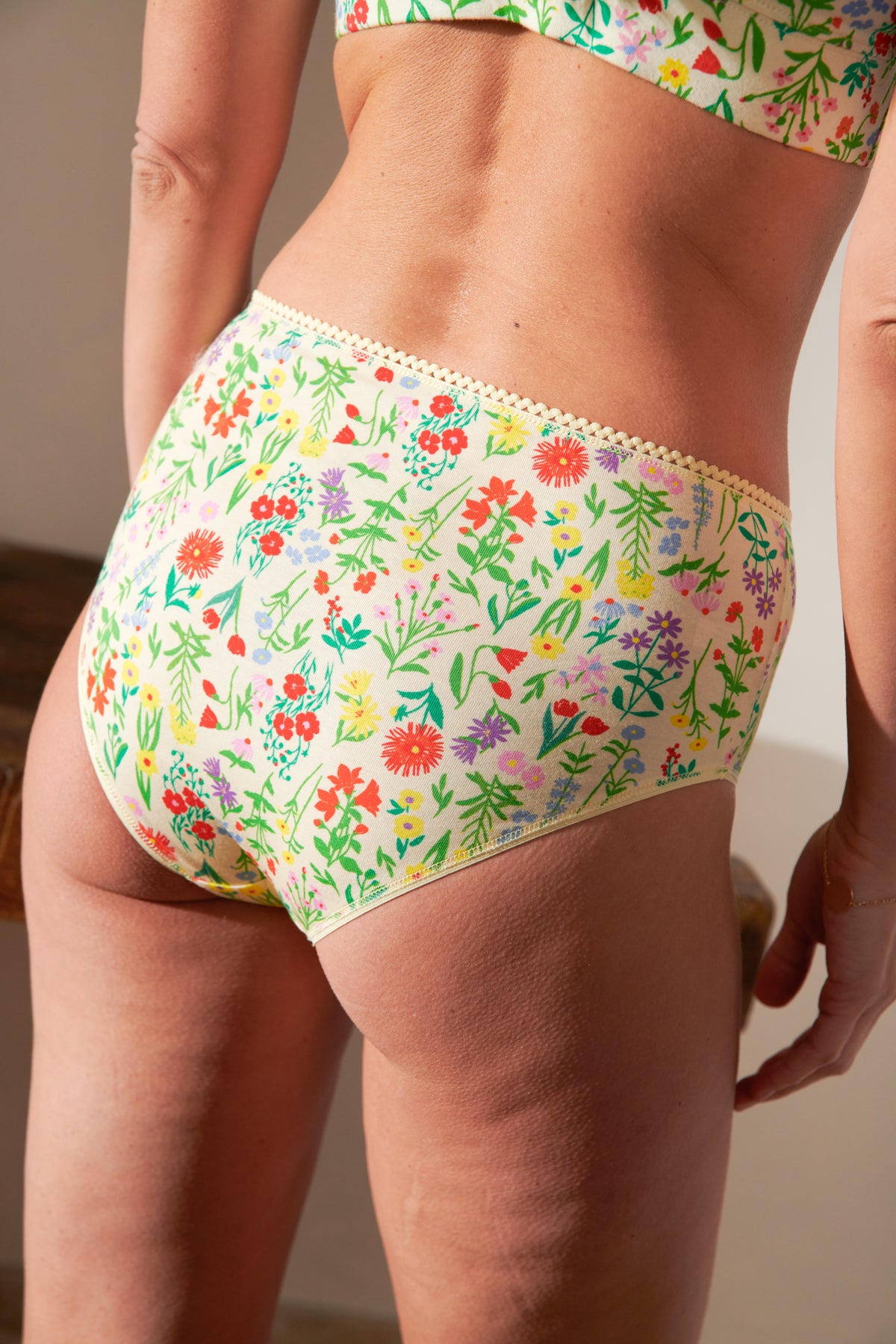 Kamila fait du 36 et porte une taille S