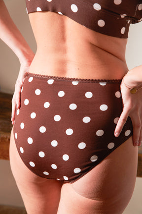 Kamila fait du 36 et porte une taille S