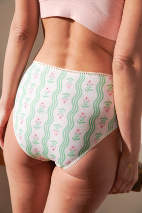 Kamila fait du 36 et porte une taille S